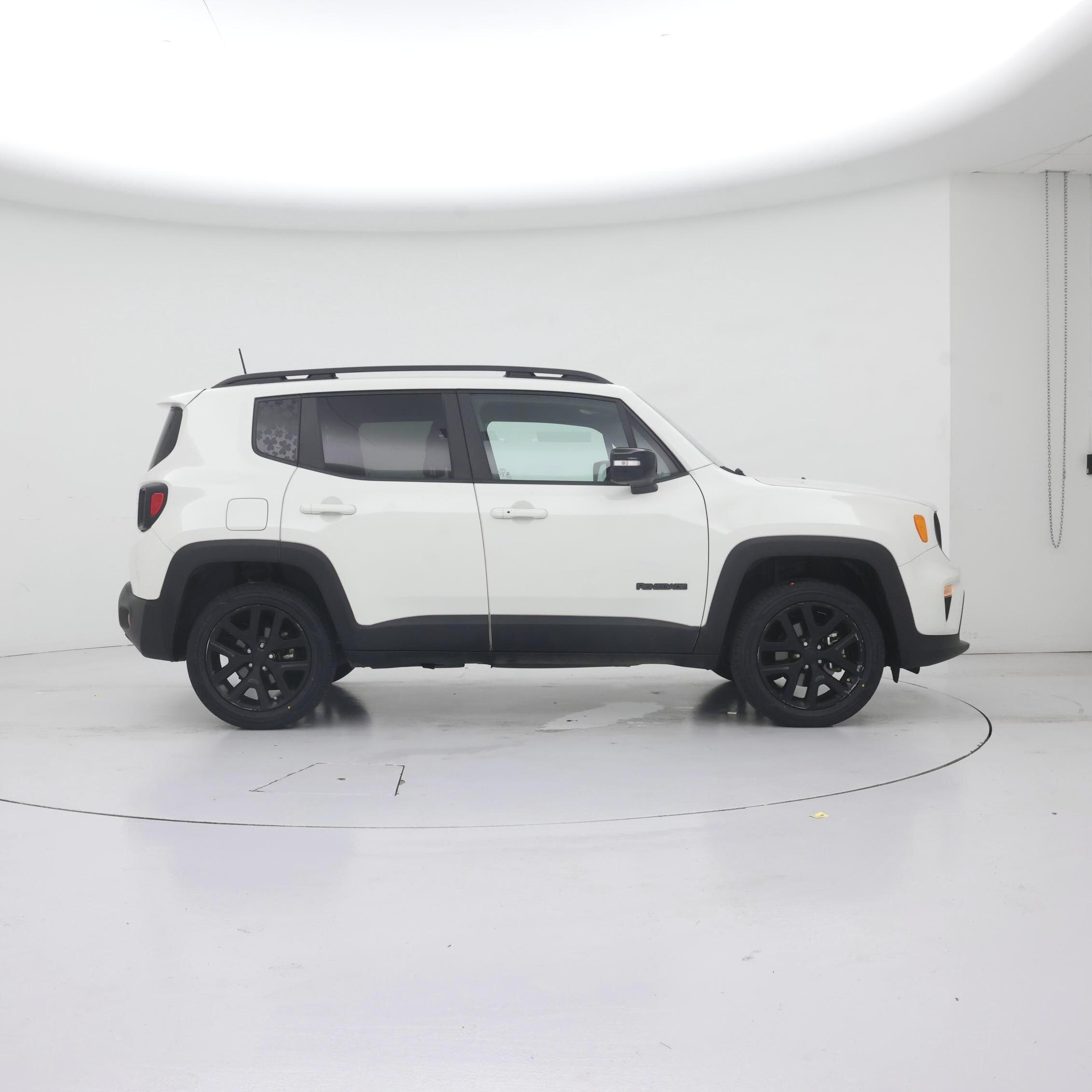 Thumbnail: 2022 Jeep Renegade - 7