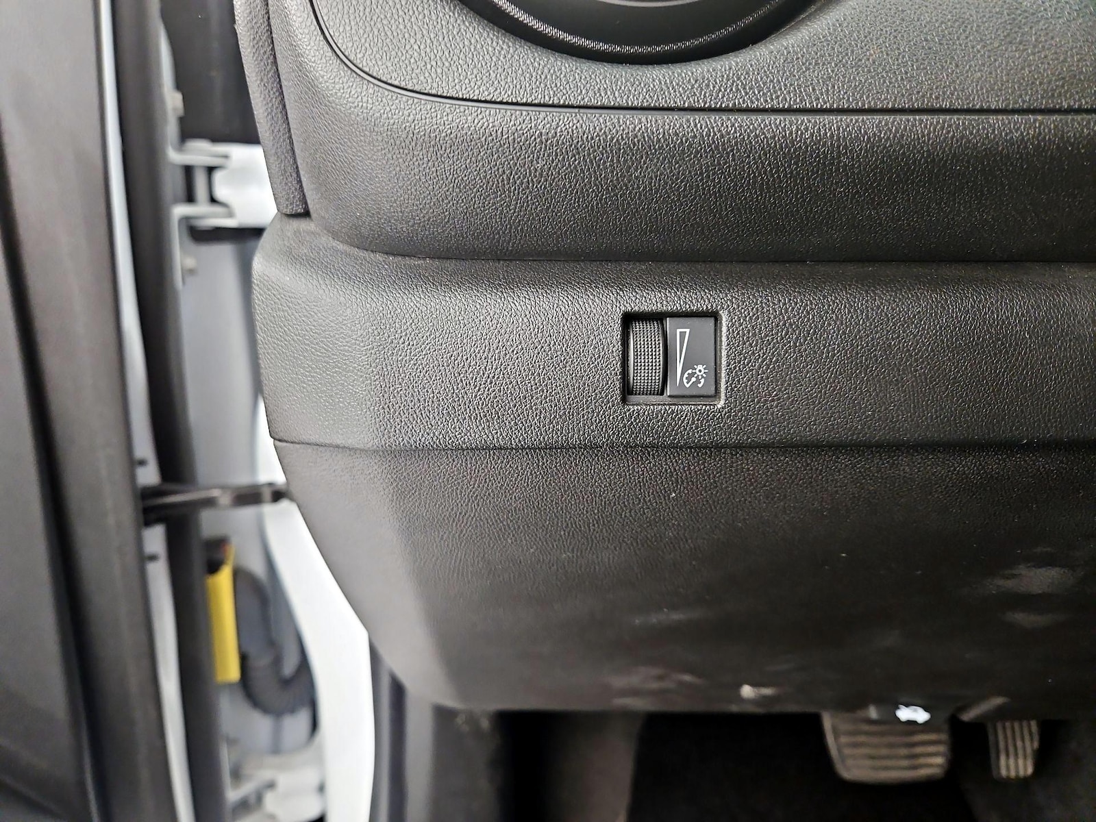 2023 Chevrolet Colorado Work Truck - Photo 14