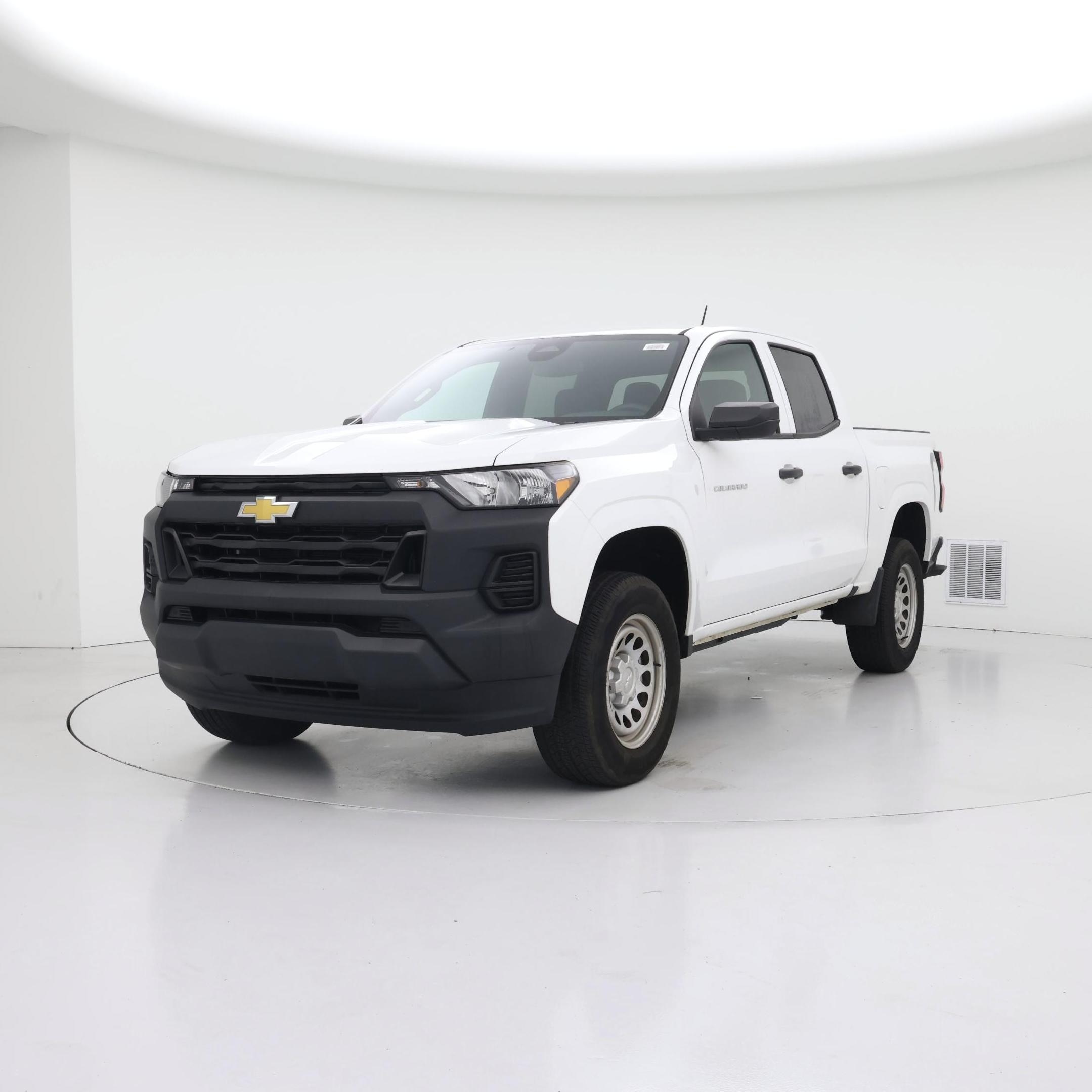 Thumbnail: 2023 Chevrolet Colorado - 4