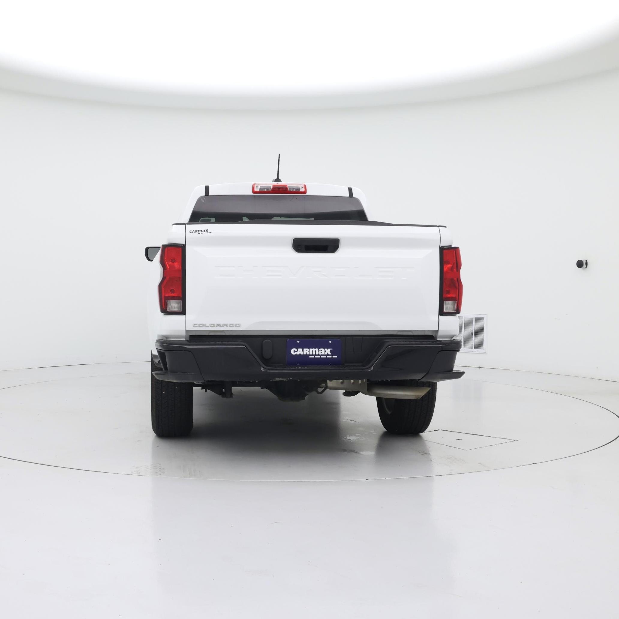 Thumbnail: 2023 Chevrolet Colorado - 6