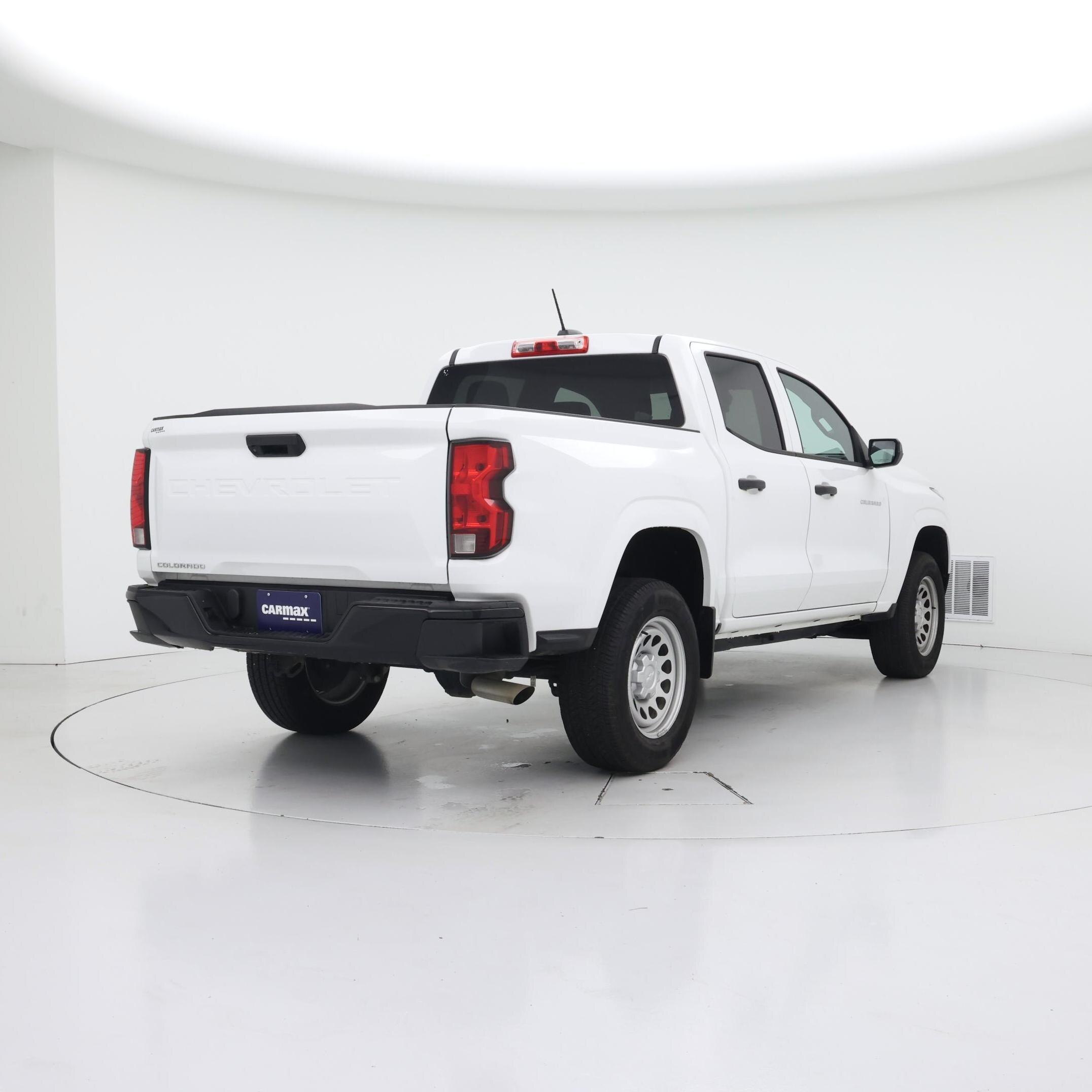 Thumbnail: 2023 Chevrolet Colorado - 8