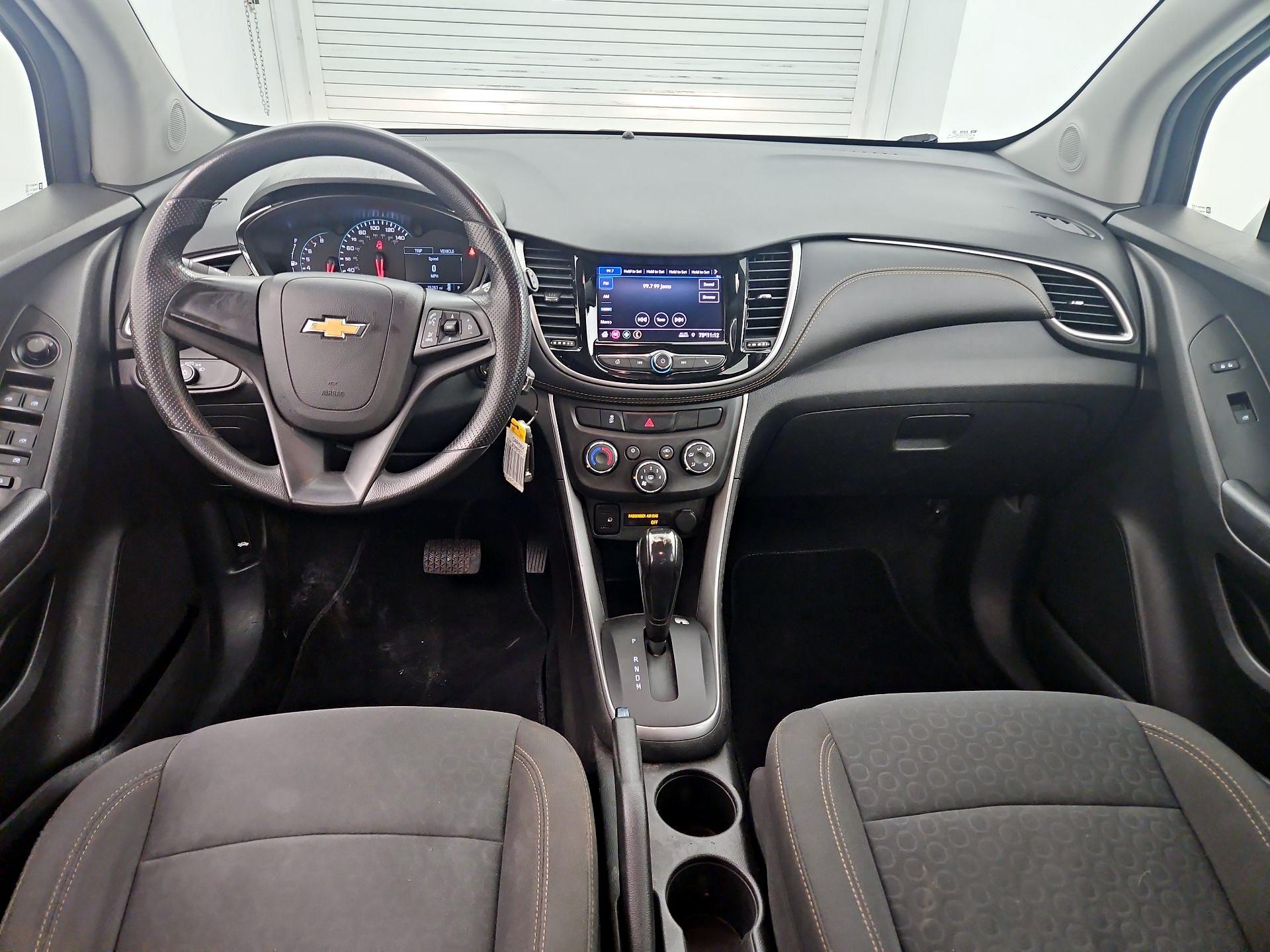 Thumbnail: 2021 Chevrolet Trax - 9