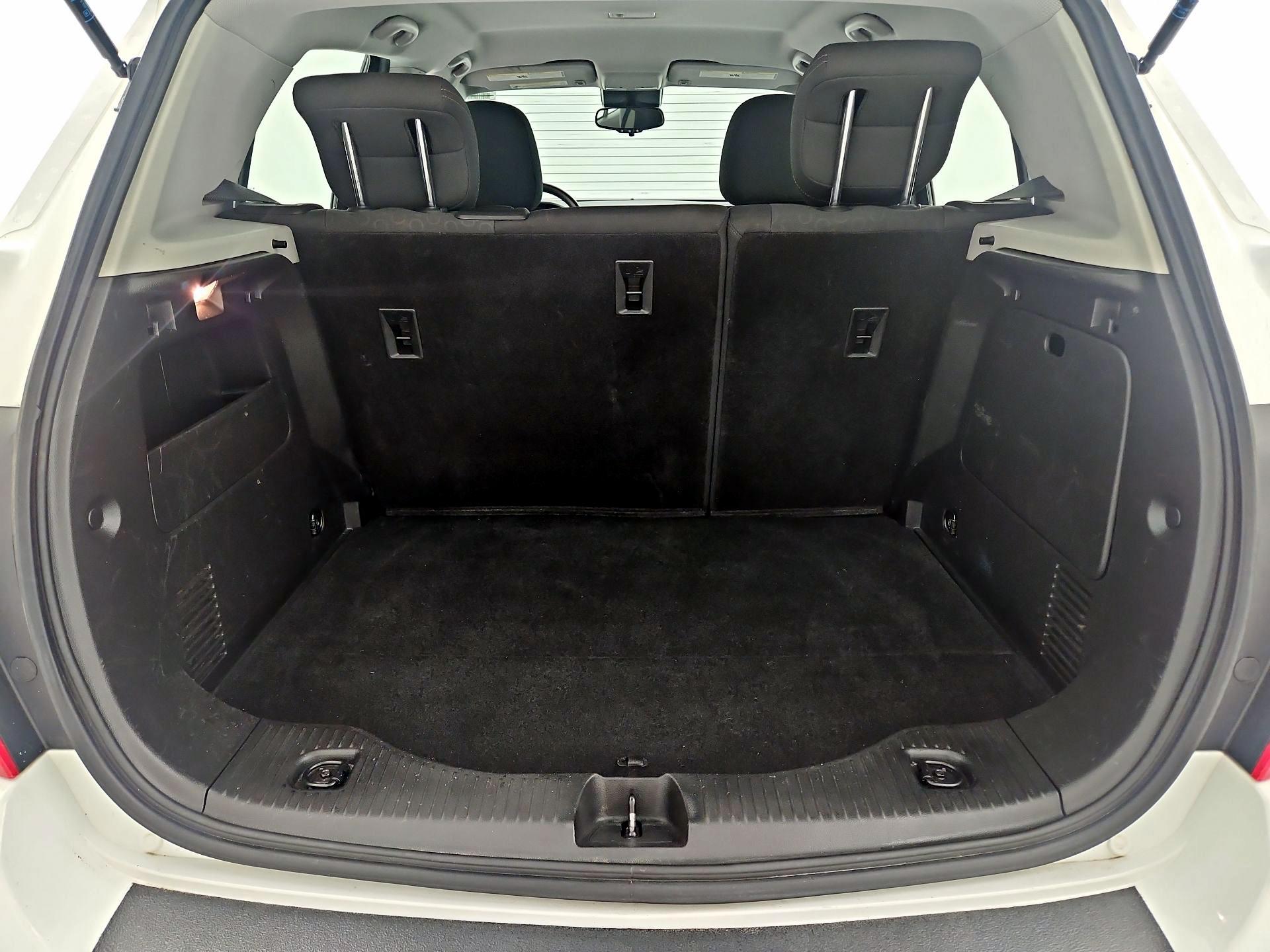 Thumbnail: 2021 Chevrolet Trax - 20