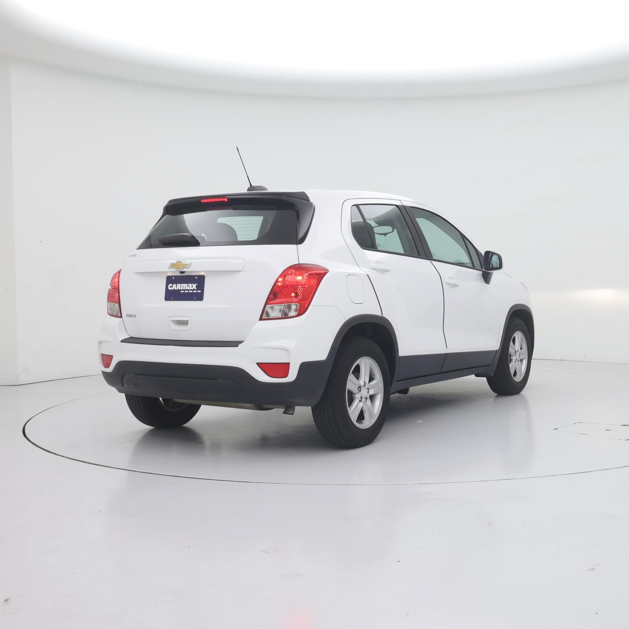 Thumbnail: 2021 Chevrolet Trax - 8