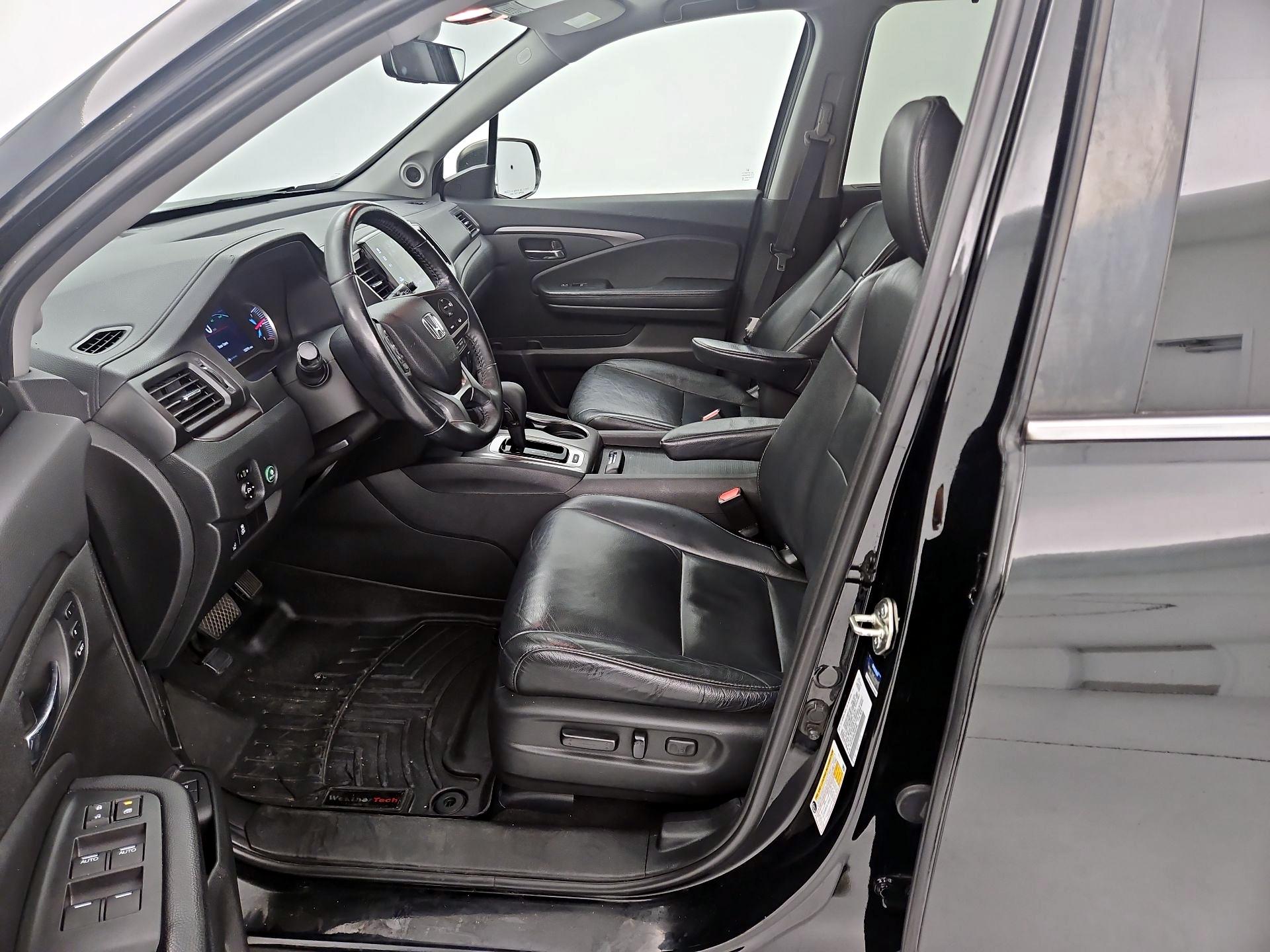 Thumbnail: 2020 Honda Pilot - 11