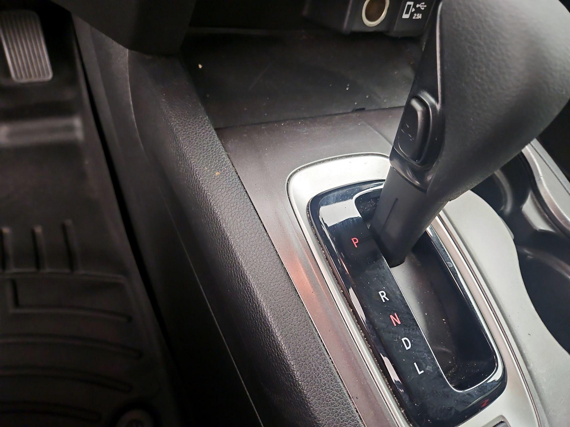Thumbnail: 2020 Honda Pilot - 17