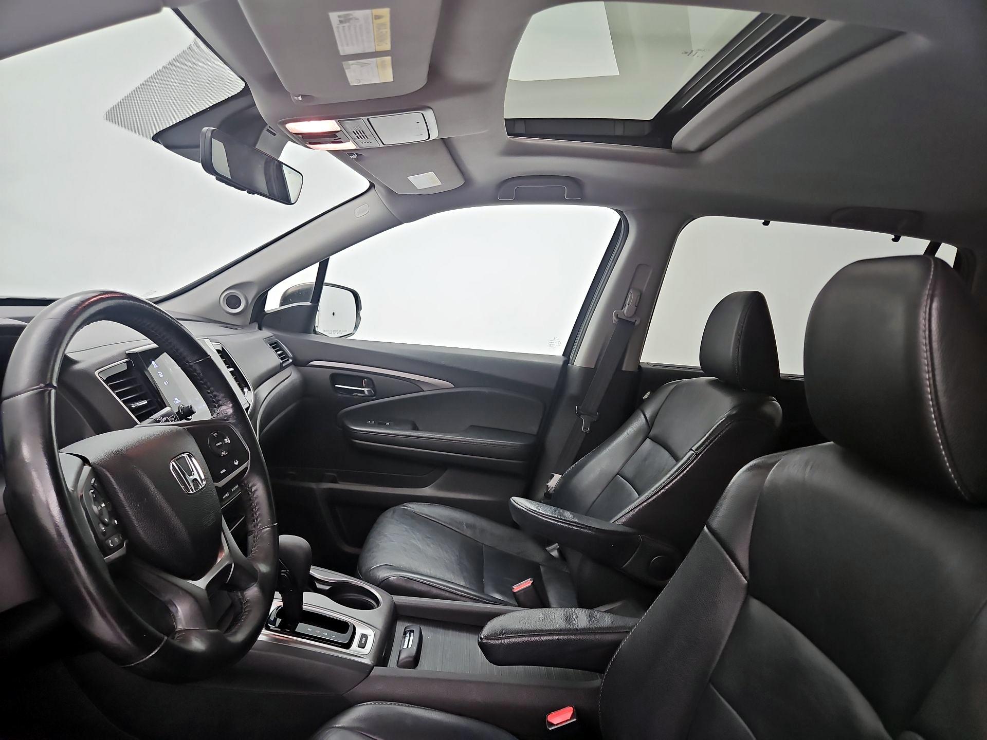 Thumbnail: 2020 Honda Pilot - 19