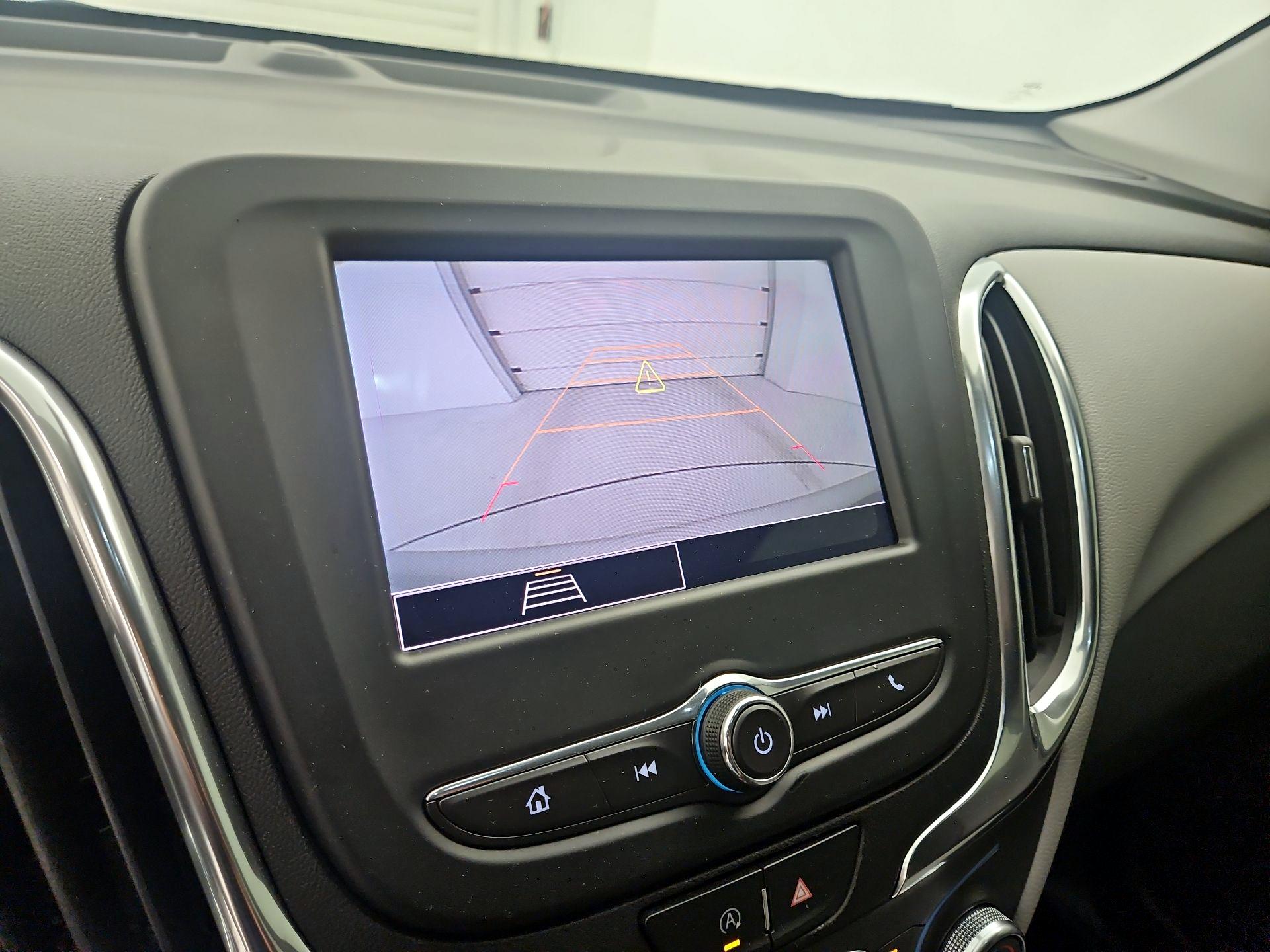 Thumbnail: 2022 Chevrolet Equinox - 14
