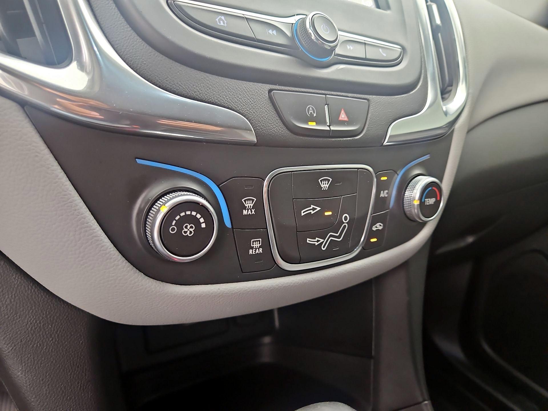 Thumbnail: 2022 Chevrolet Equinox - 16