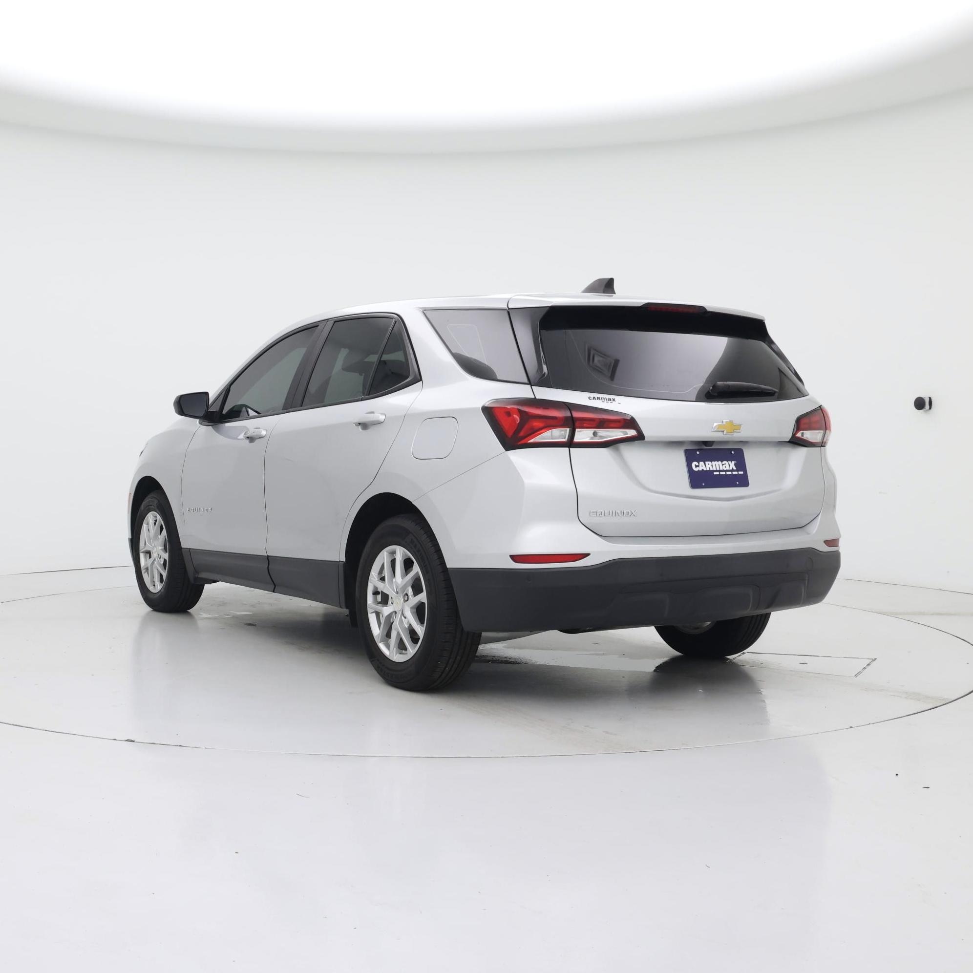 Thumbnail: 2022 Chevrolet Equinox - 2