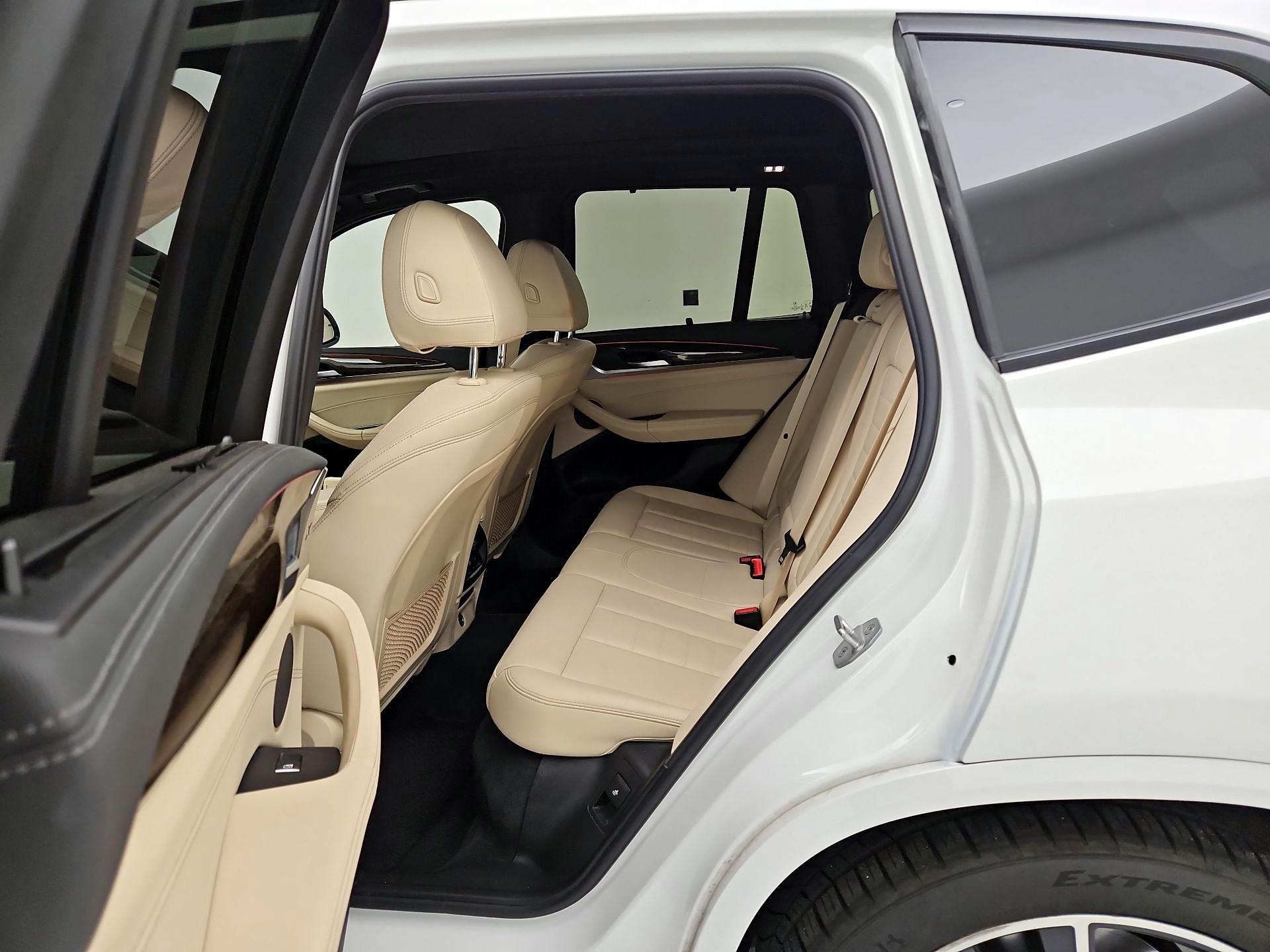 Thumbnail: 2018 BMW X3 - 10