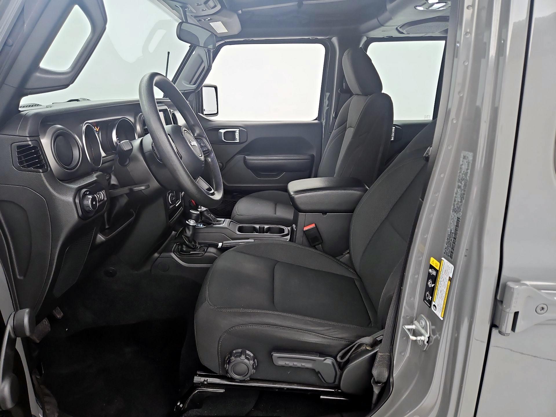 Thumbnail: 2022 Jeep Wrangler - 11