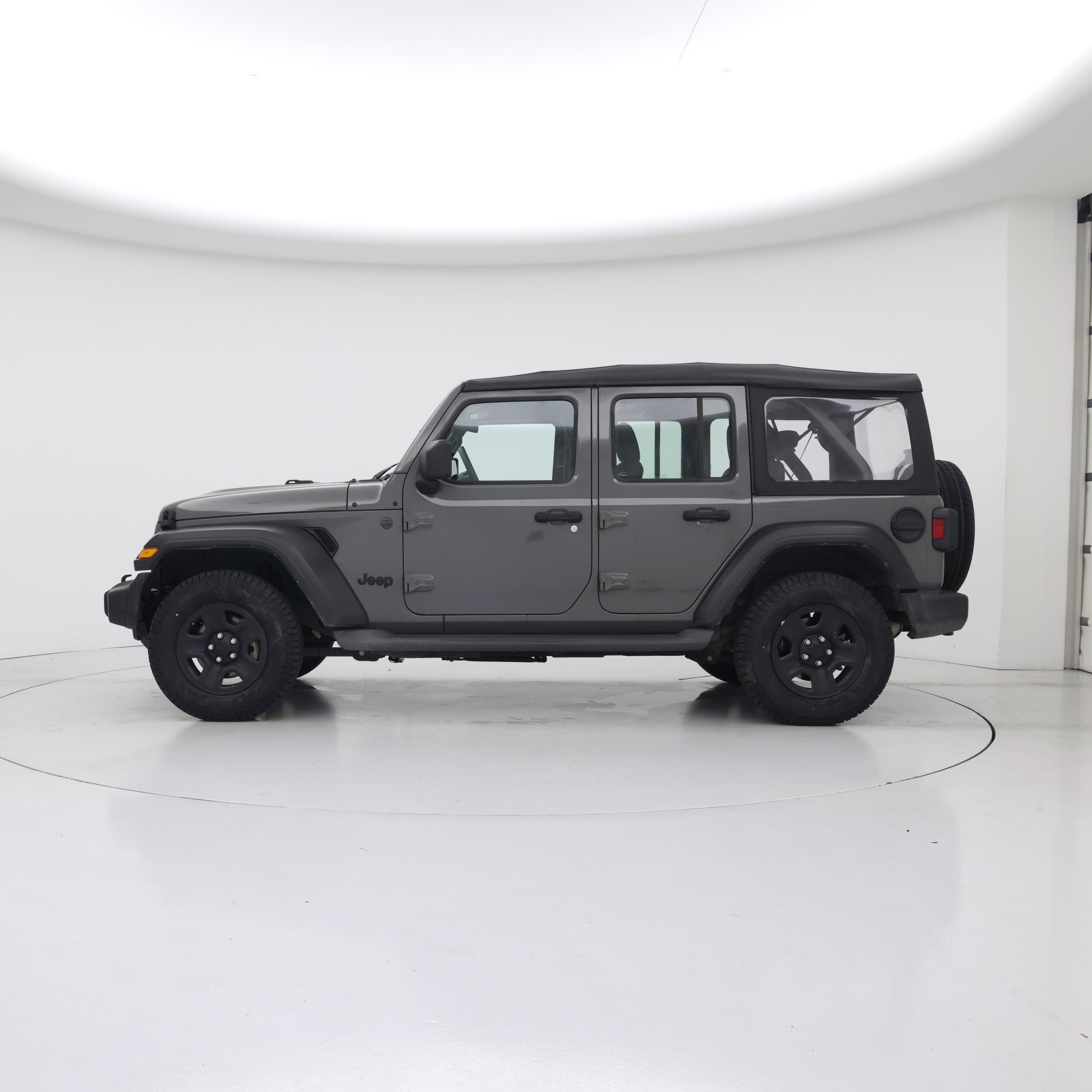 Thumbnail: 2022 Jeep Wrangler - 3