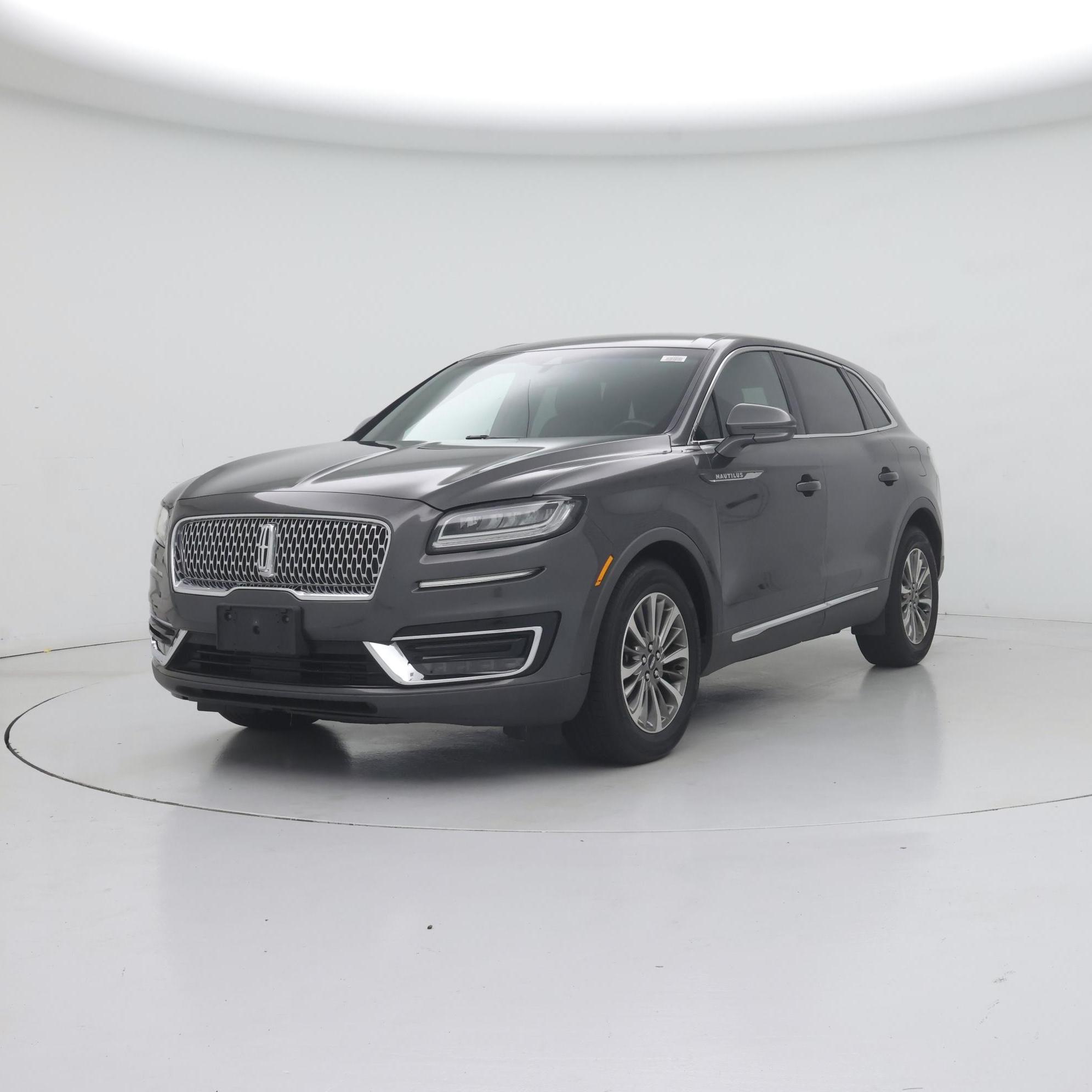 Thumbnail: 2019 Lincoln Nautilus - 4