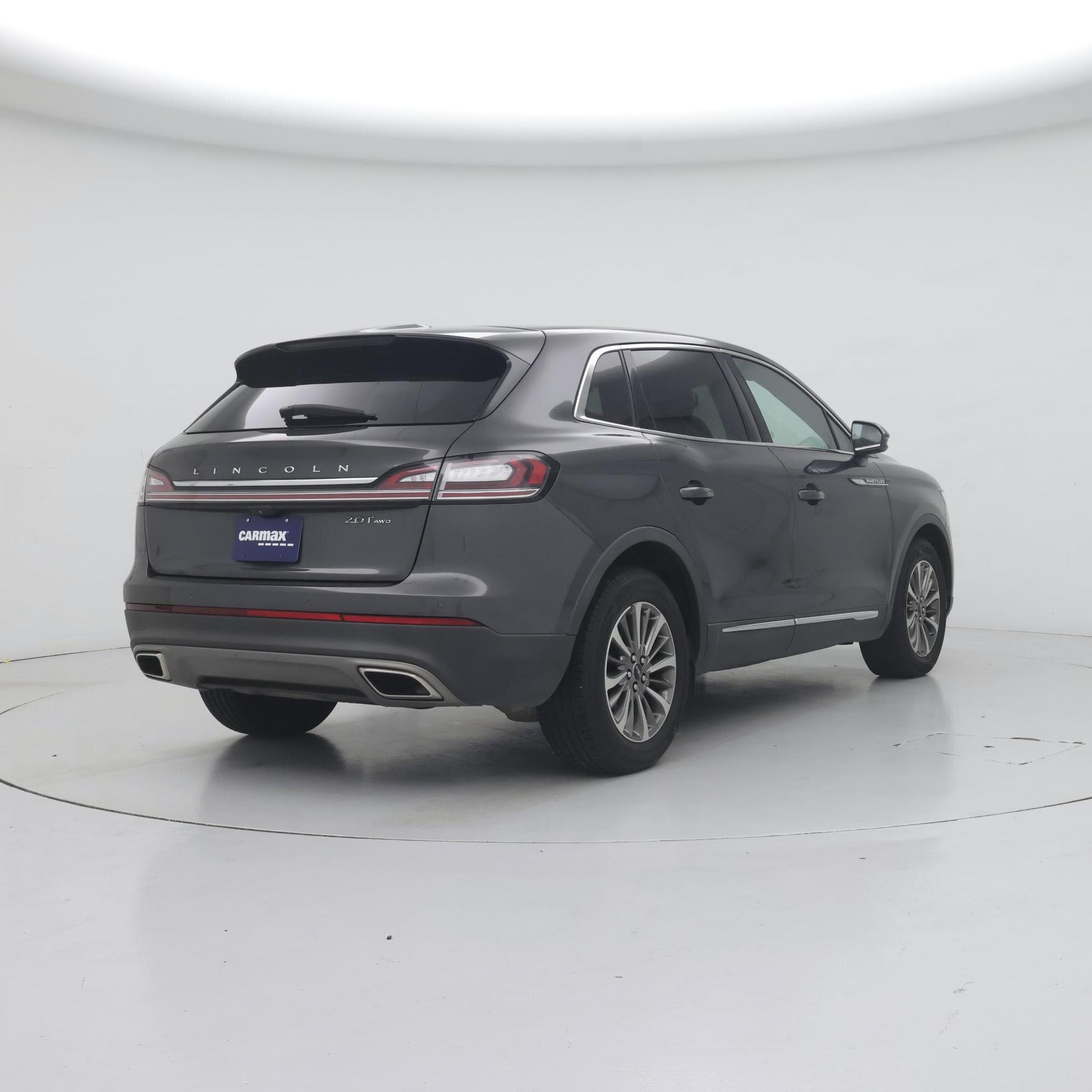 Thumbnail: 2019 Lincoln Nautilus - 8