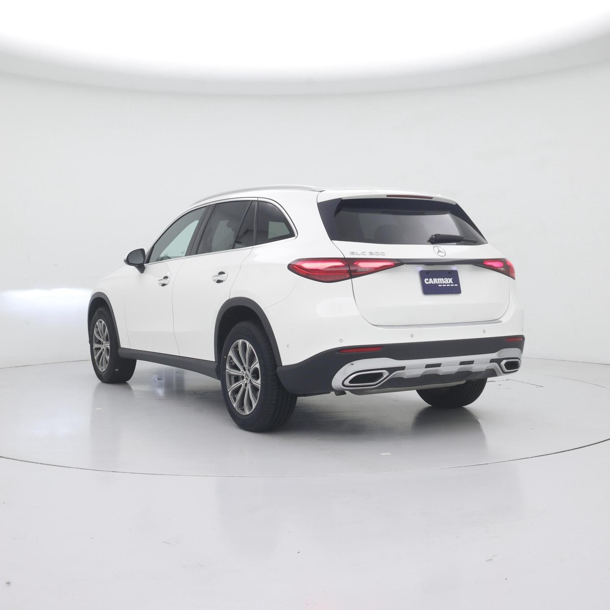 Thumbnail: 2023 Mercedes-Benz GLC - 2