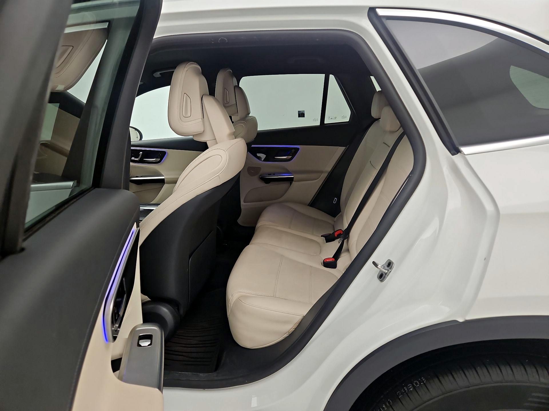 Thumbnail: 2023 Mercedes-Benz GLC - 19