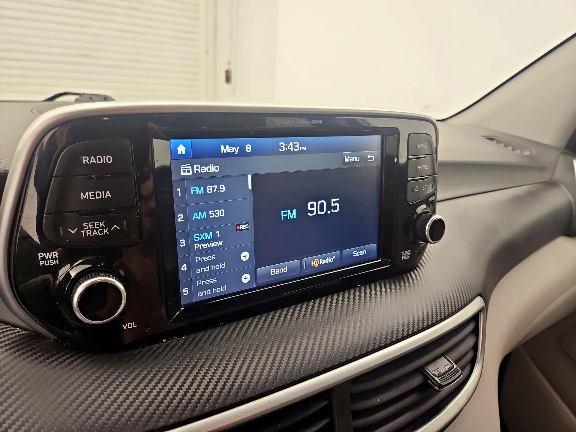 Thumbnail: 2019 Hyundai Tucson - 15