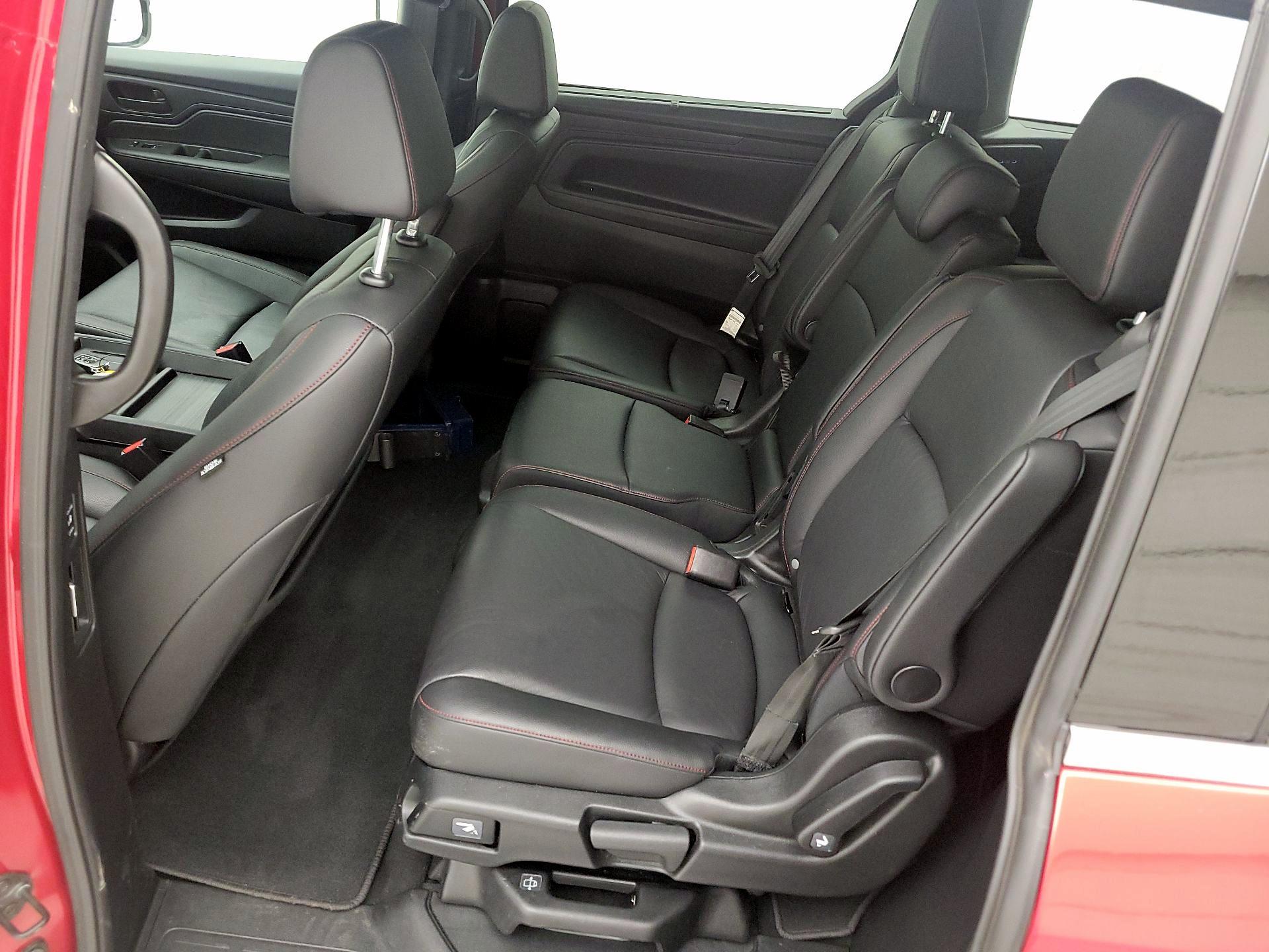 Thumbnail: 2025 Honda Odyssey - 19