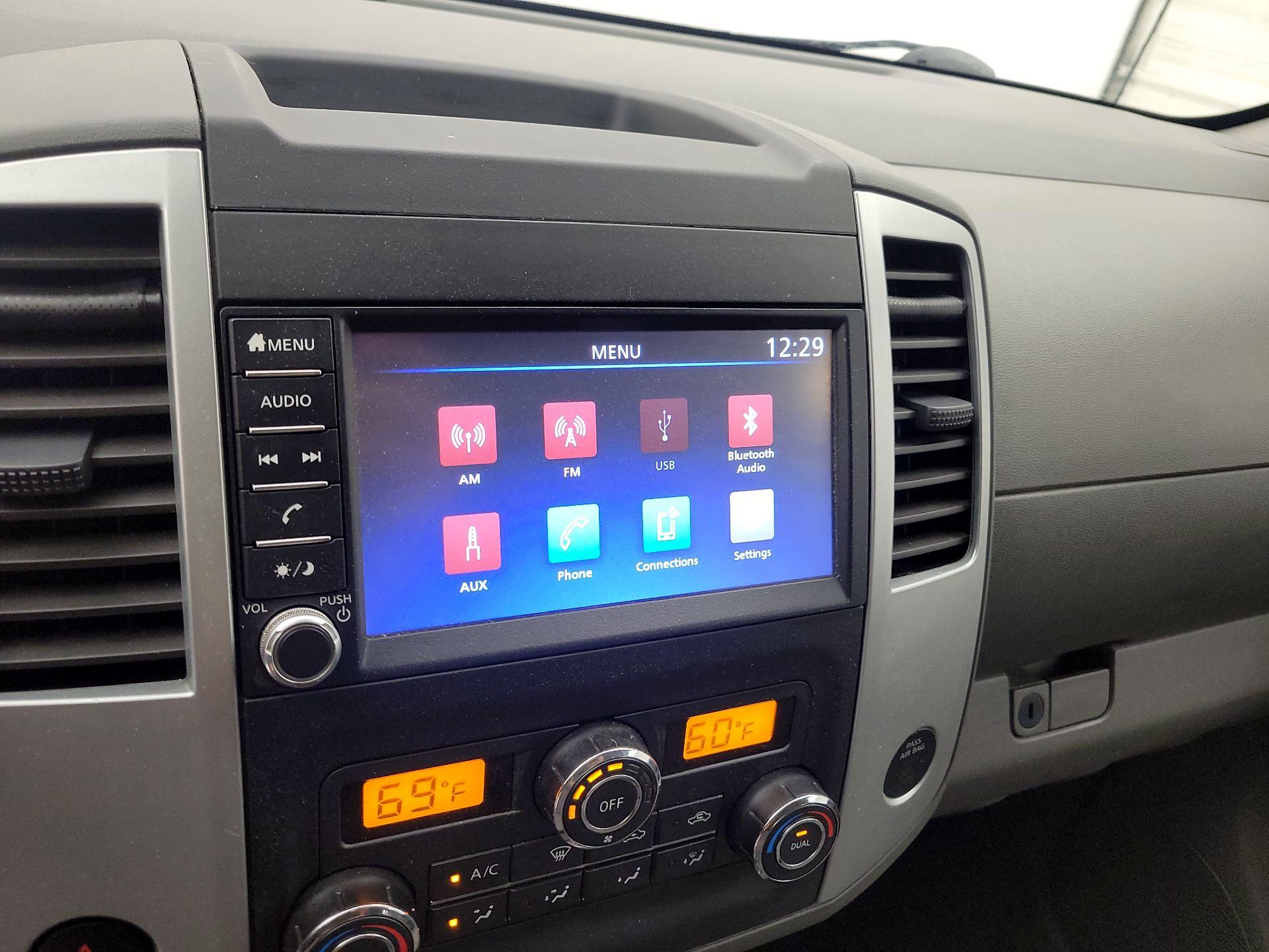 Thumbnail: 2020 Nissan Frontier - 14
