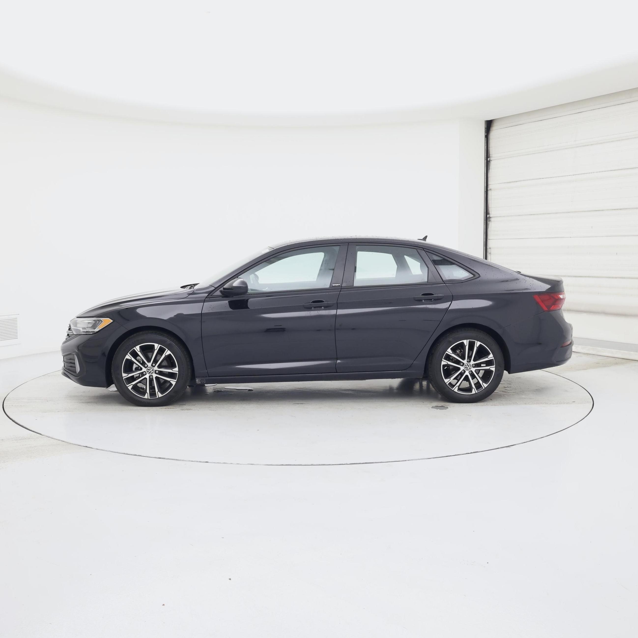 Thumbnail: 2023 Volkswagen Jetta - 3