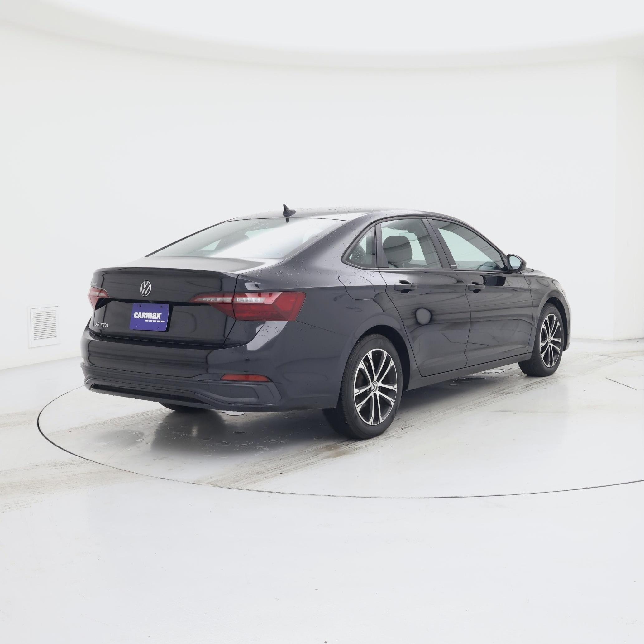Thumbnail: 2023 Volkswagen Jetta - 8