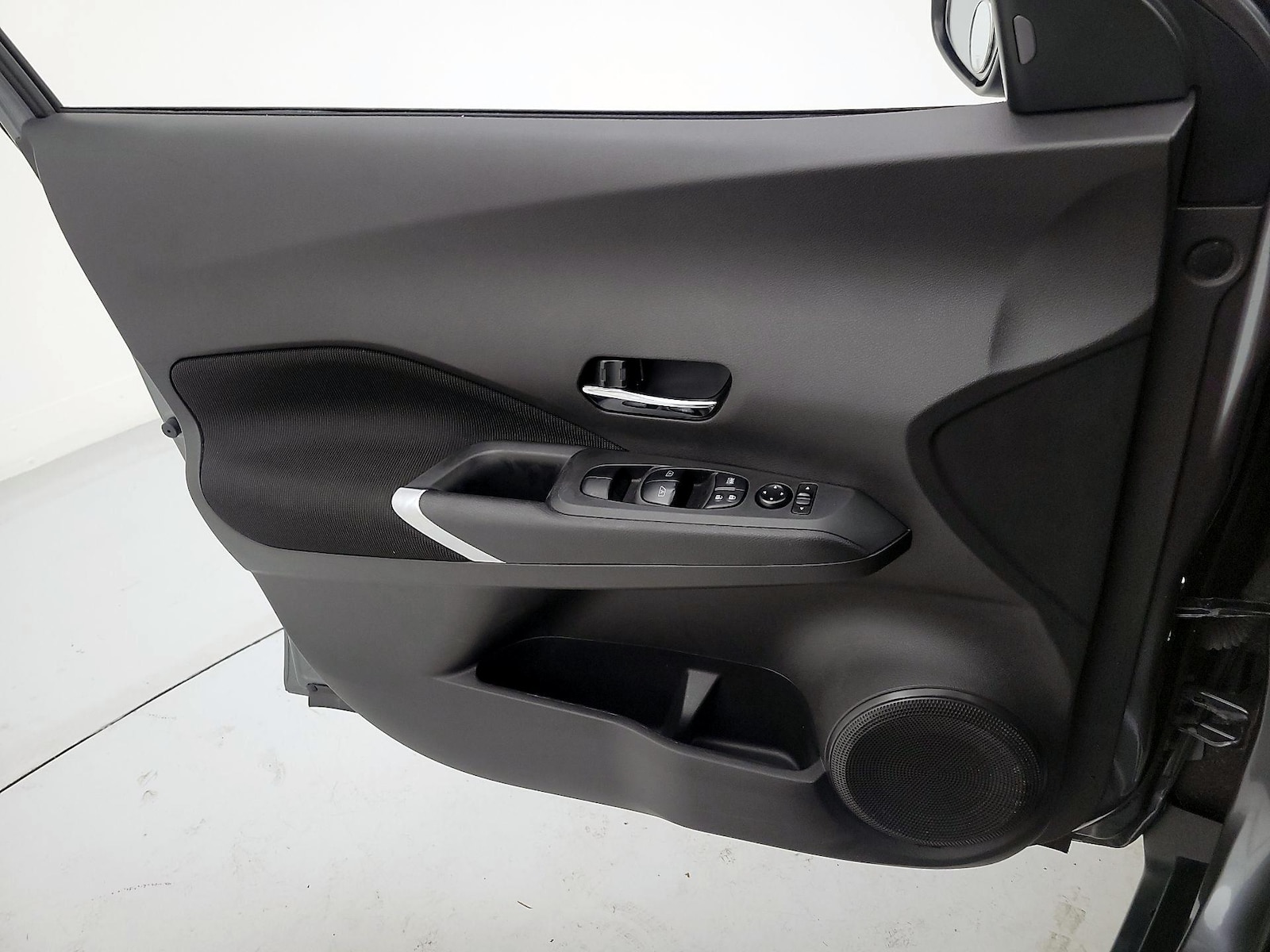 2023 Nissan Kicks SV - Photo 13