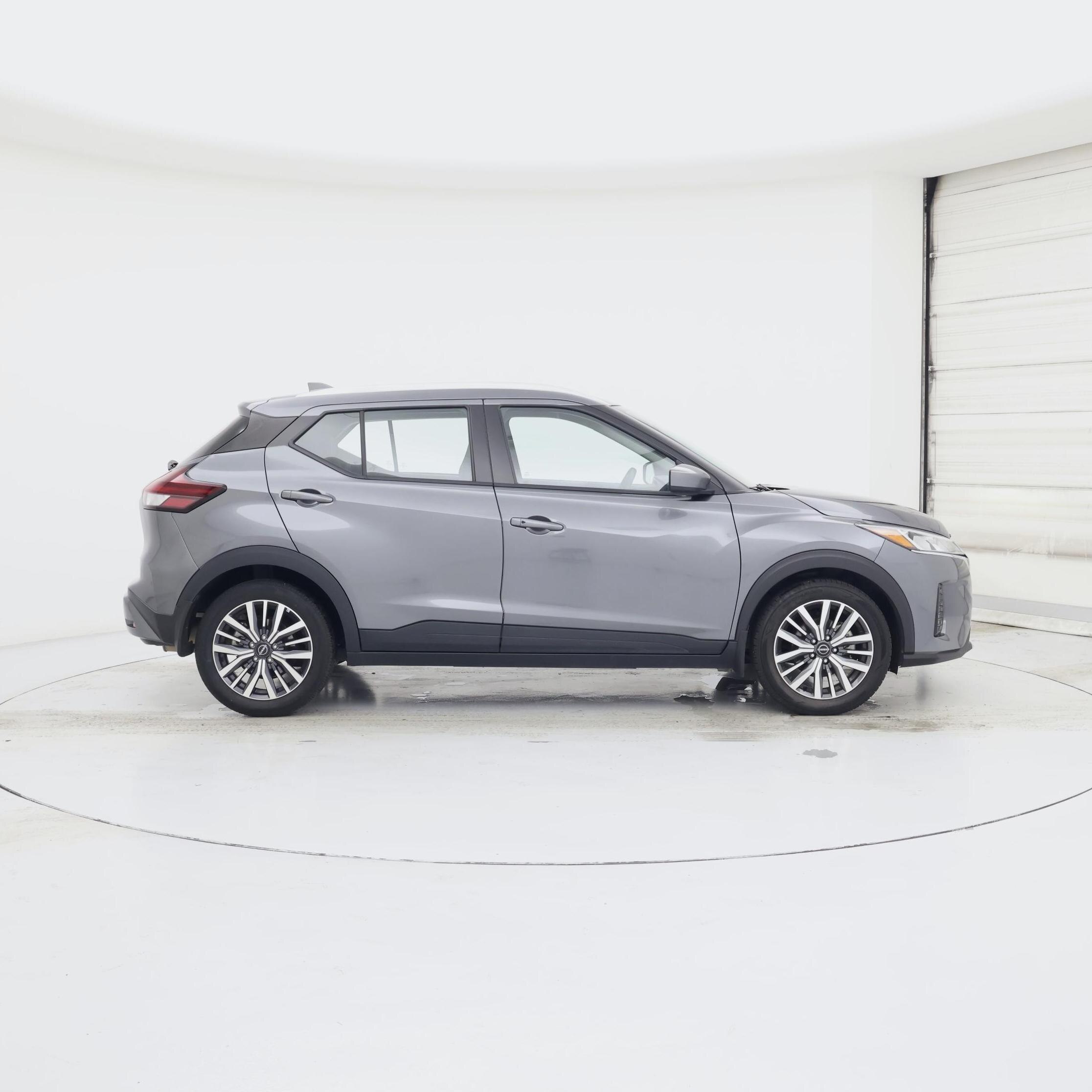 Thumbnail: 2023 Nissan Kicks - 7