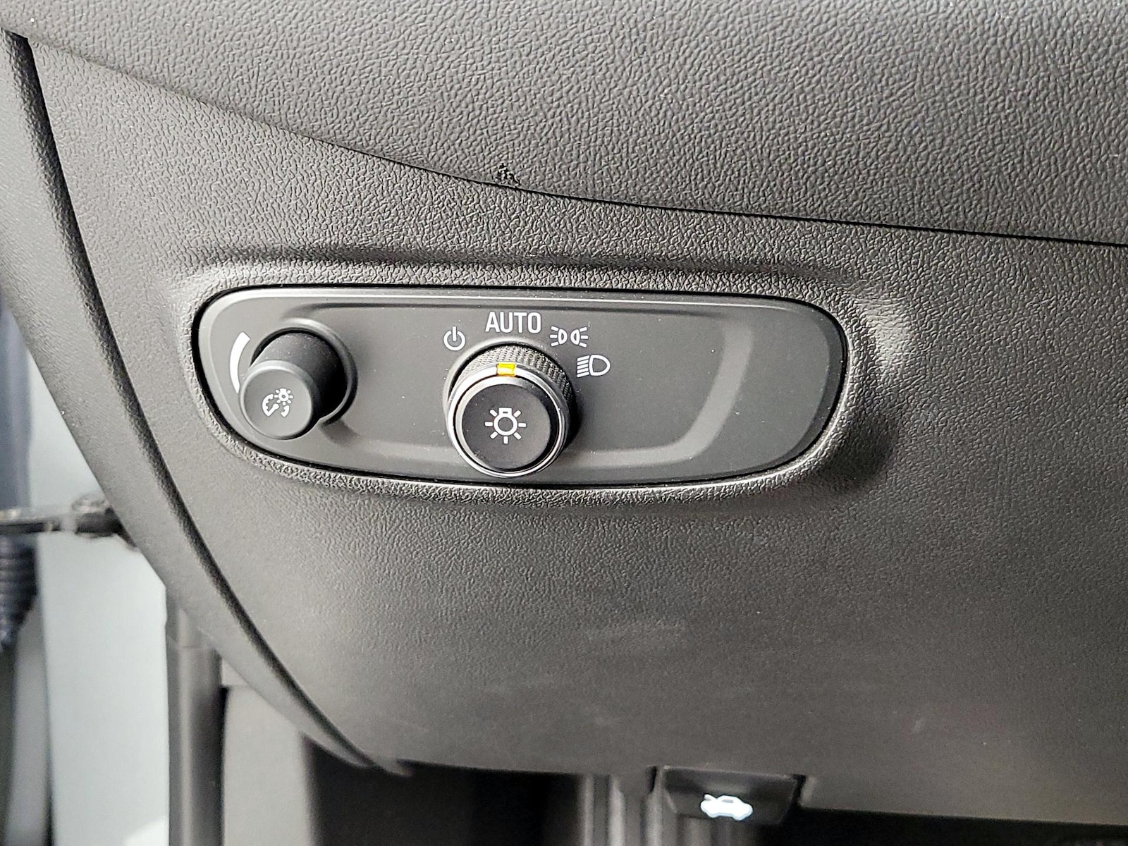 2023 Chevrolet Equinox LT - Photo 14