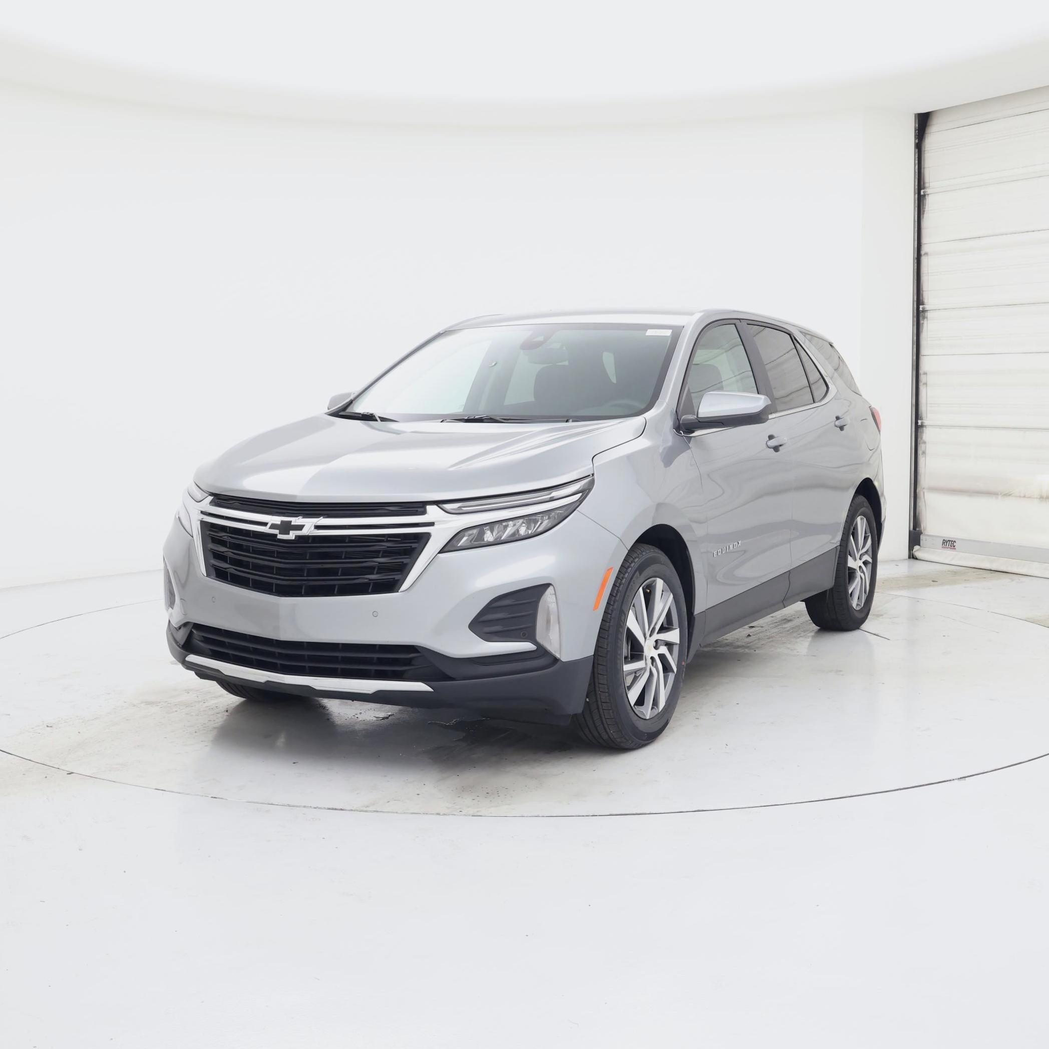 Thumbnail: 2023 Chevrolet Equinox - 4