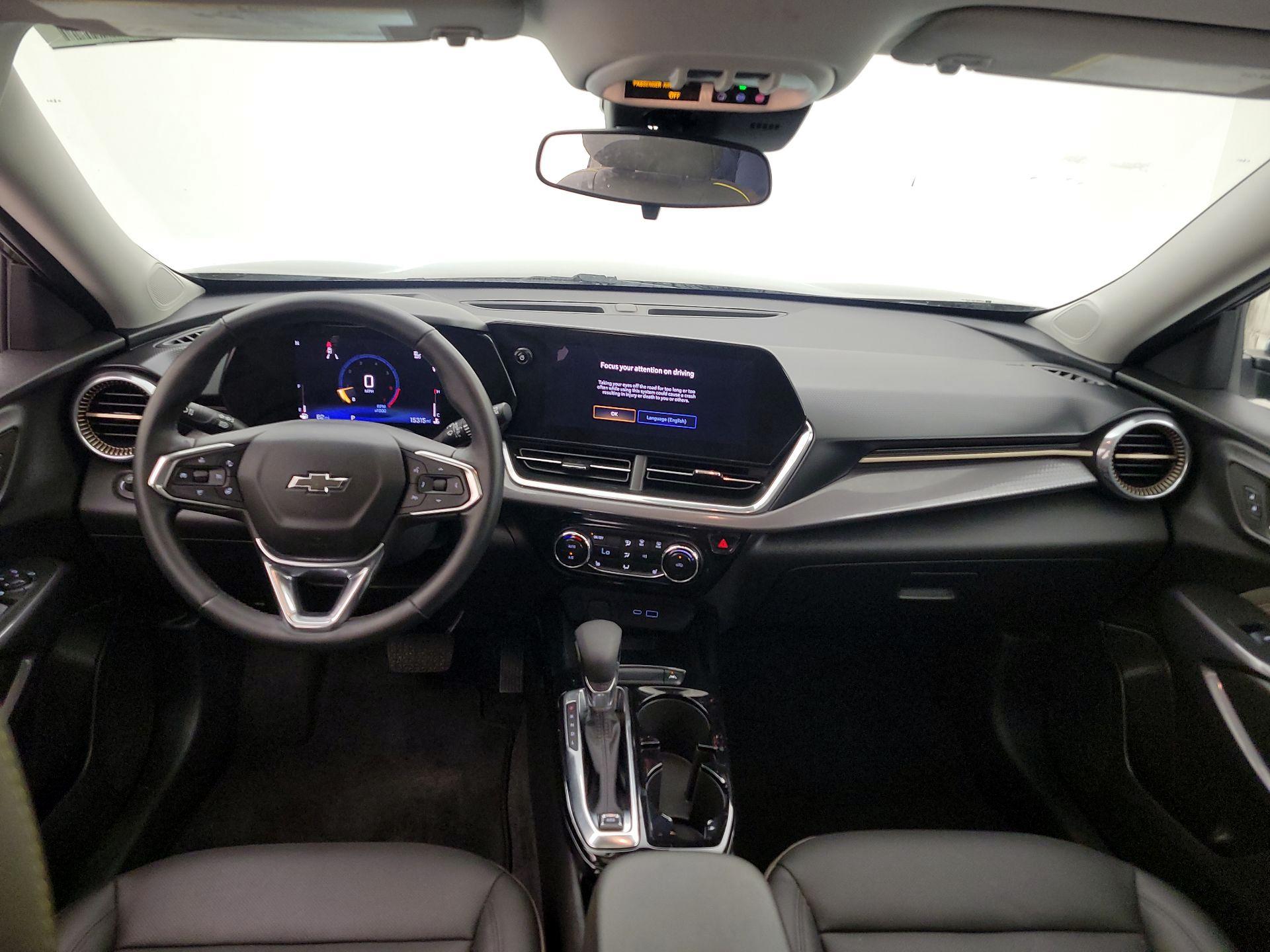 Thumbnail: 2024 Chevrolet Trax - 9