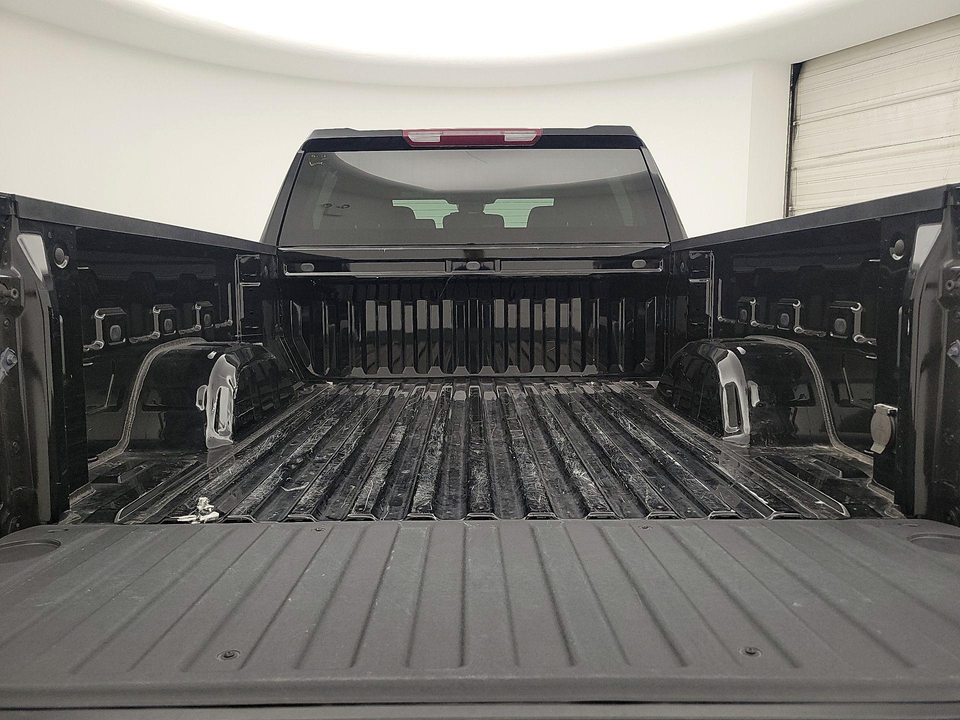 Thumbnail: 2025 Chevrolet Silverado 1500 - 20