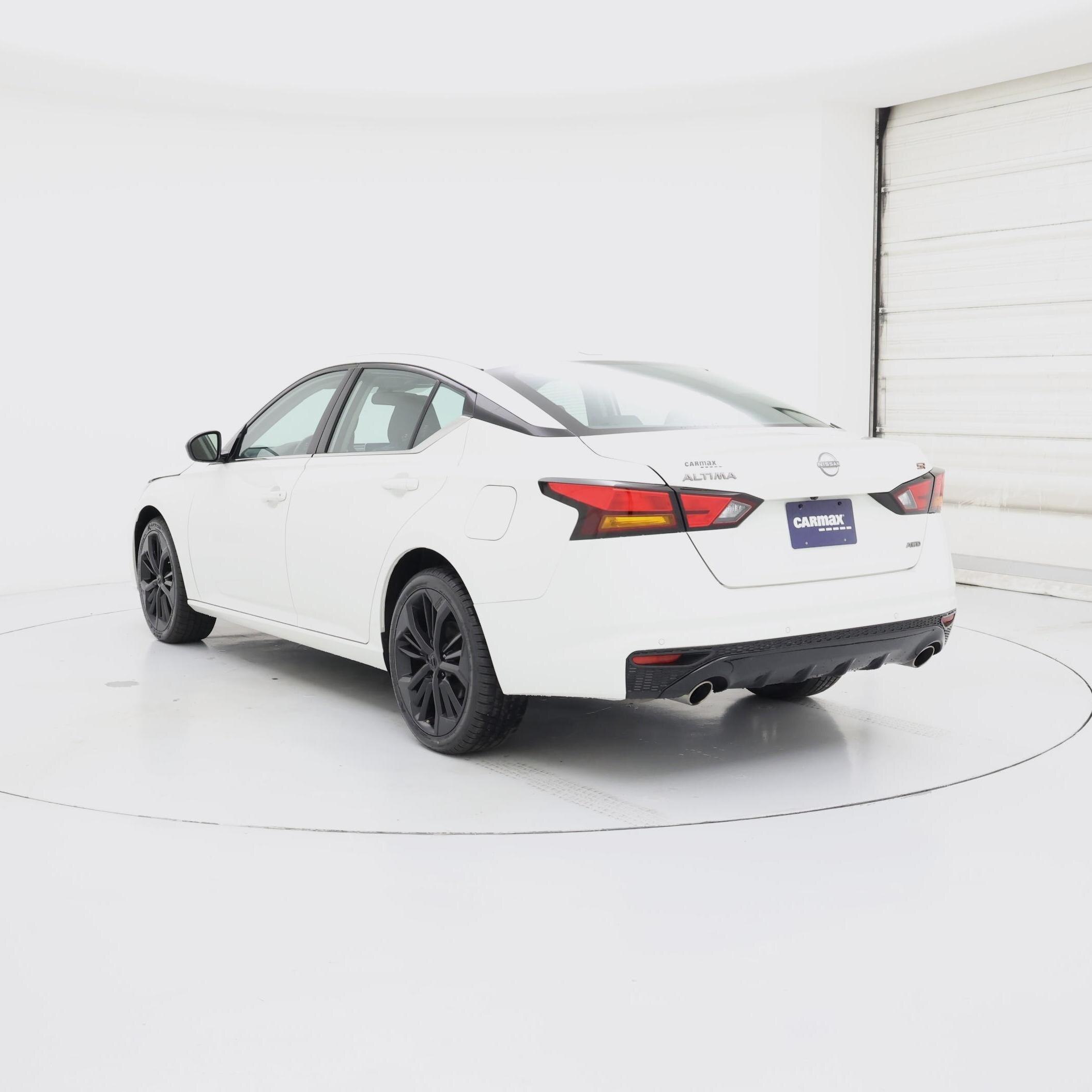 Thumbnail: 2023 Nissan Altima - 2