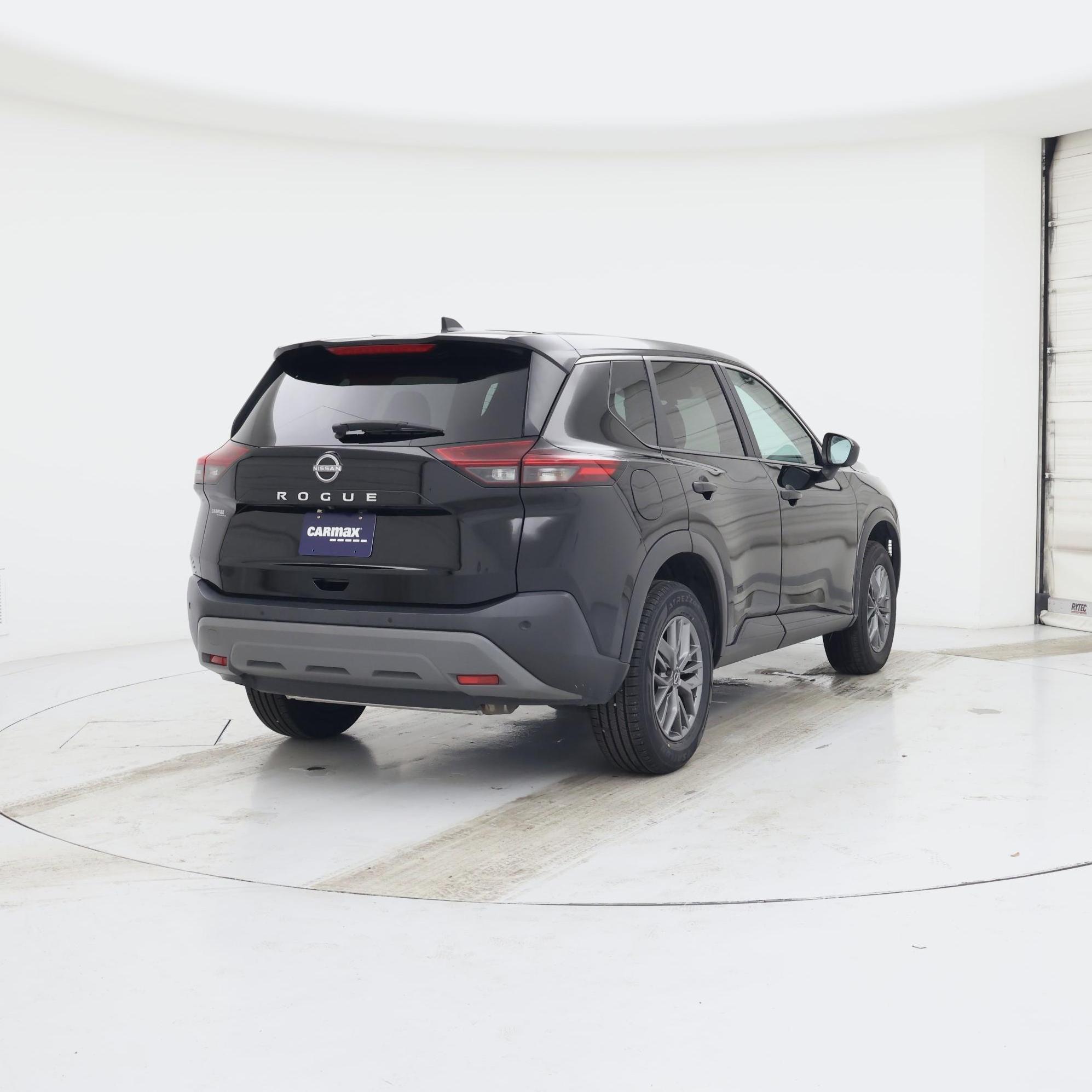 Thumbnail: 2023 Nissan Rogue - 8