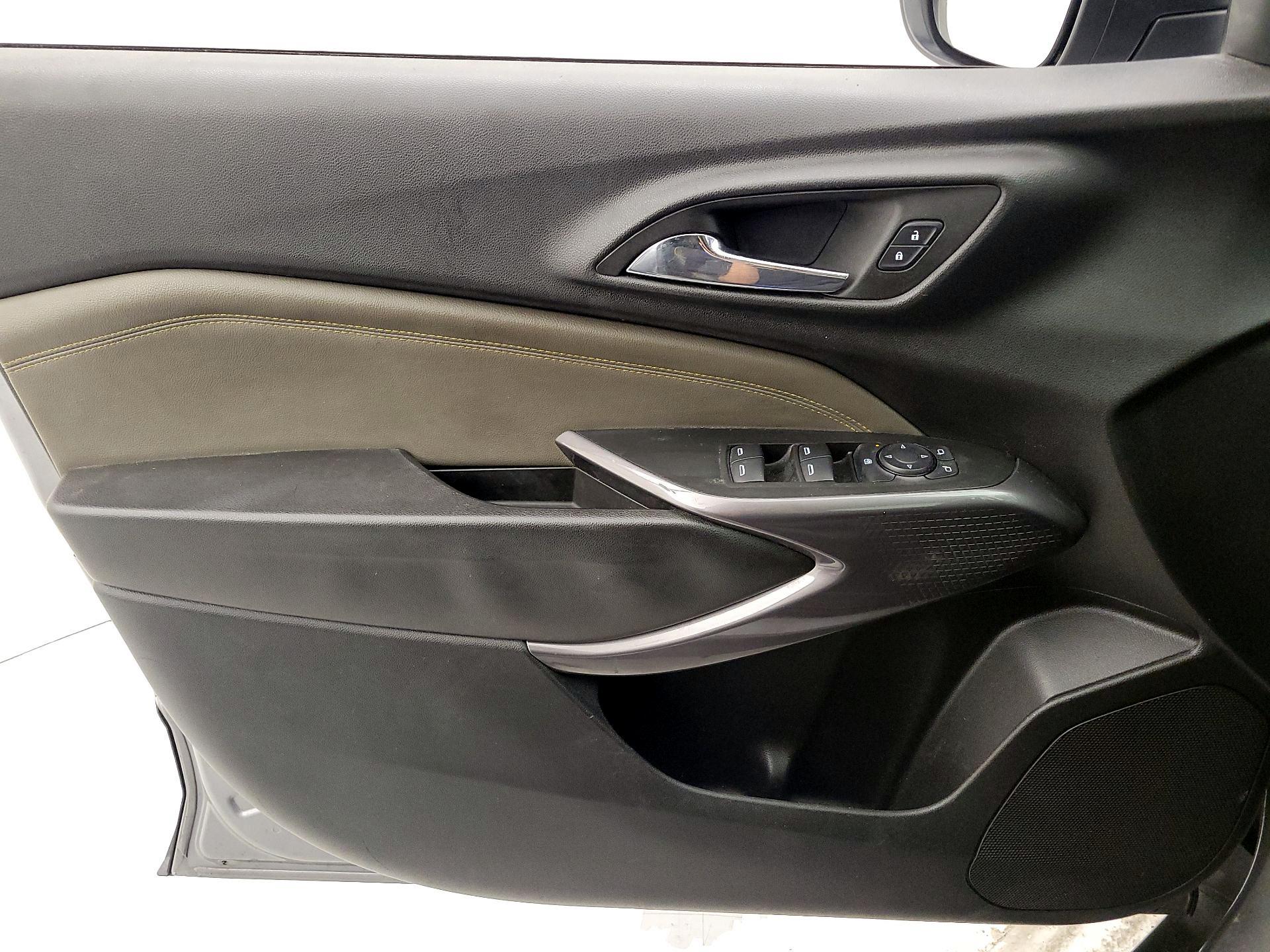 Thumbnail: 2024 Chevrolet Trax - 12