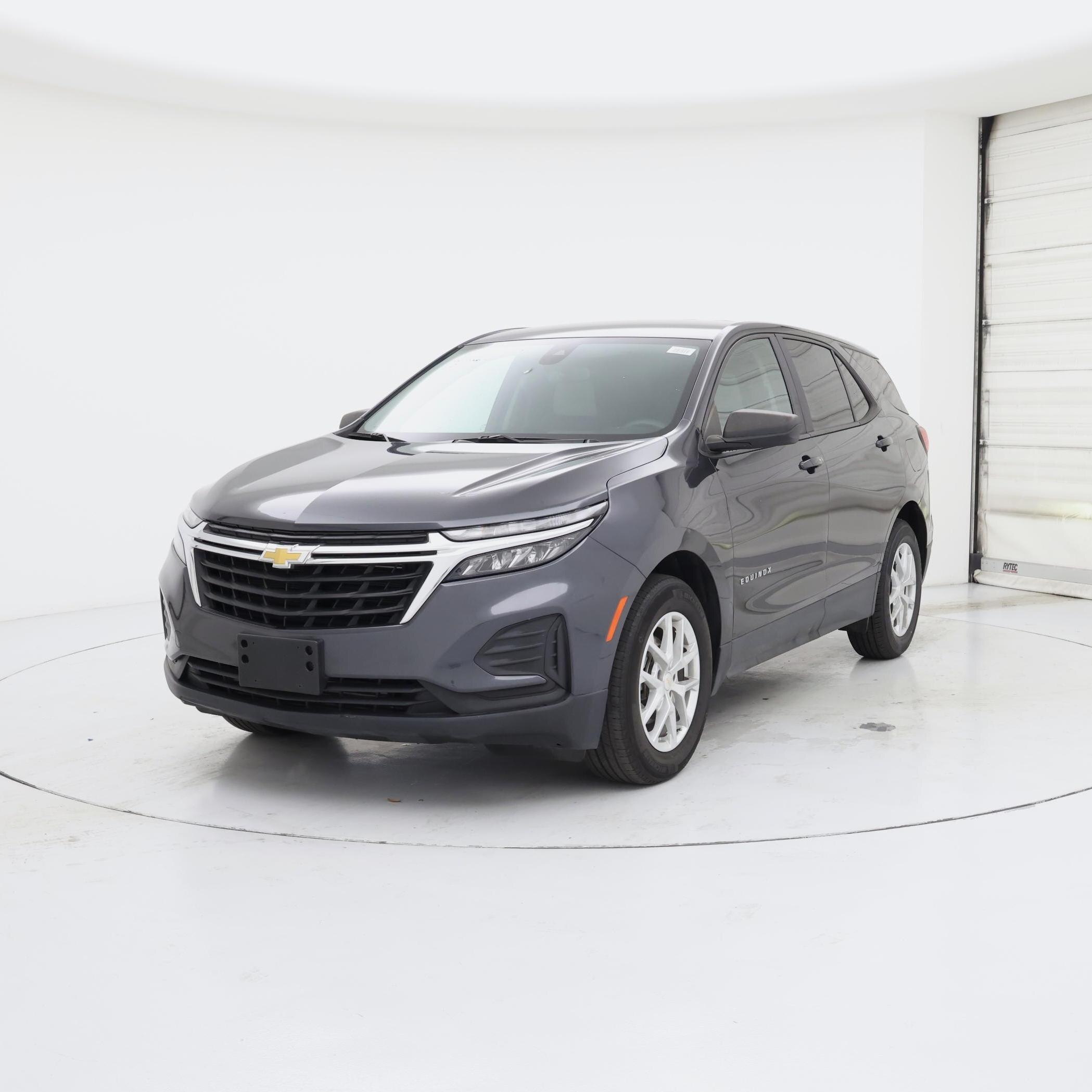 Thumbnail: 2022 Chevrolet Equinox - 4