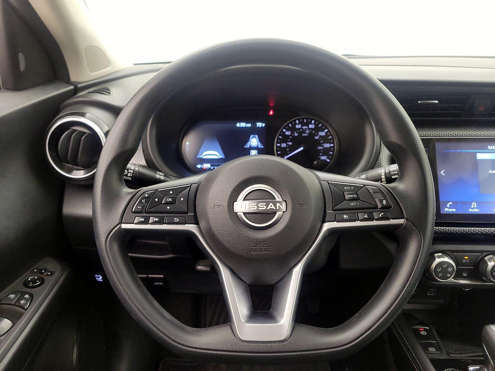 2023 Nissan Kicks SV - Photo 11