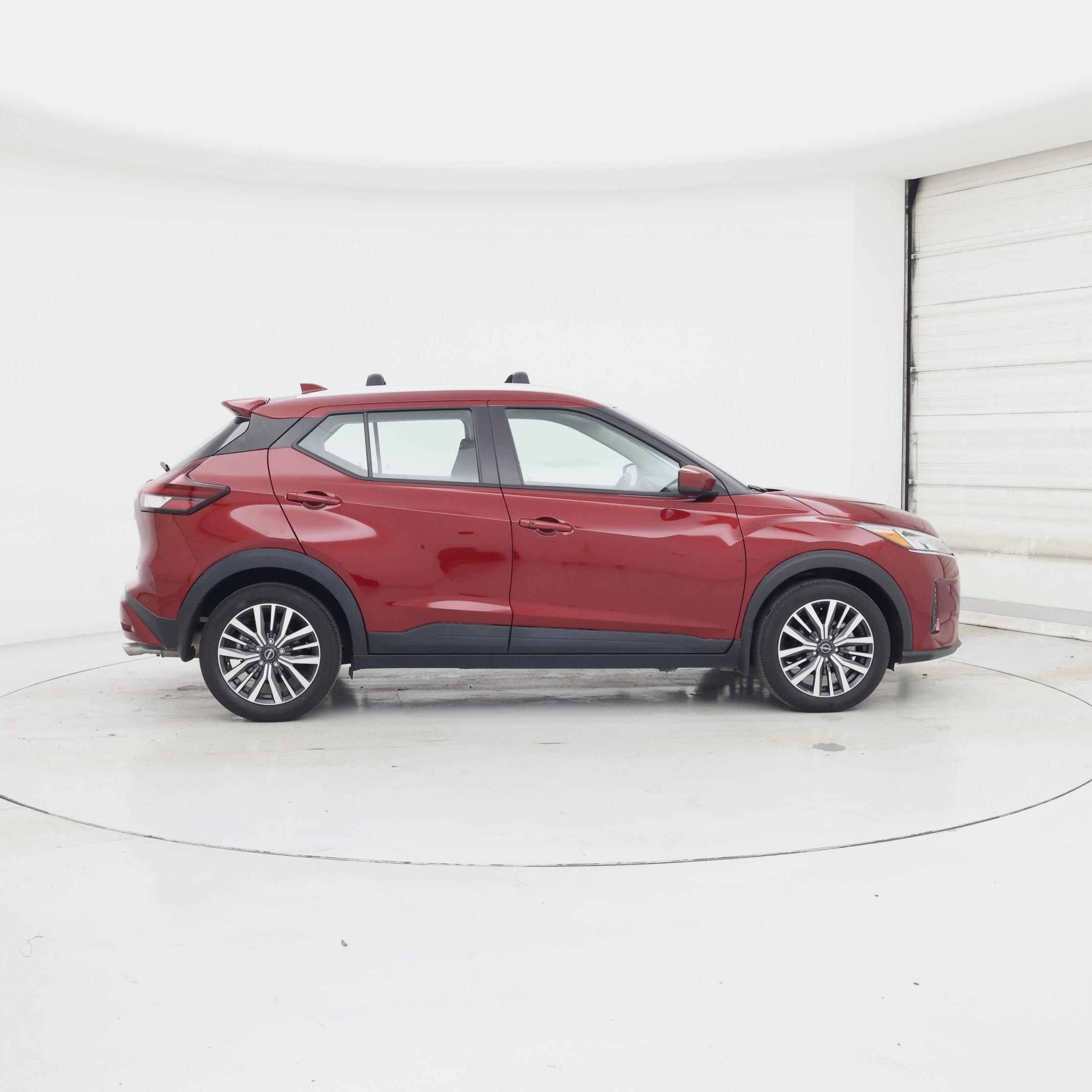Thumbnail: 2023 Nissan Kicks - 7