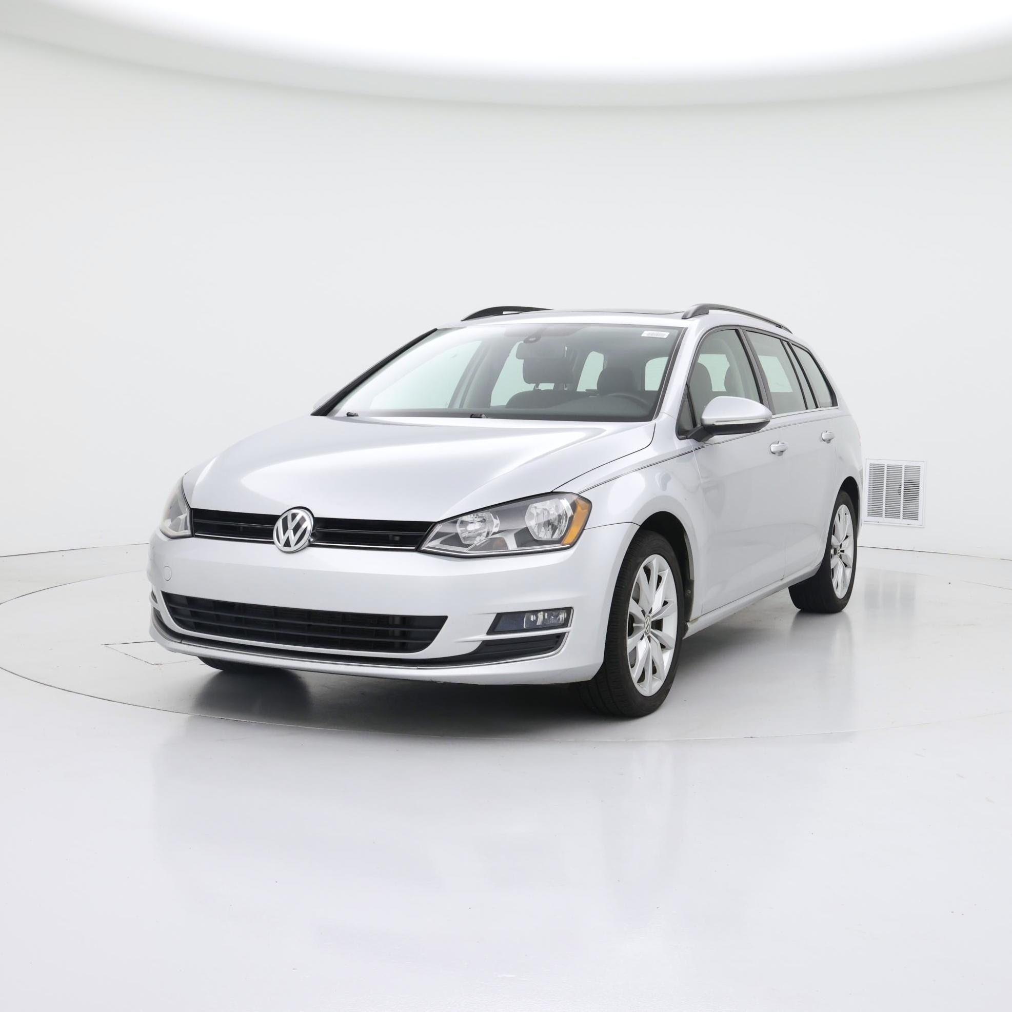 Thumbnail: 2016 Volkswagen Golf - 4