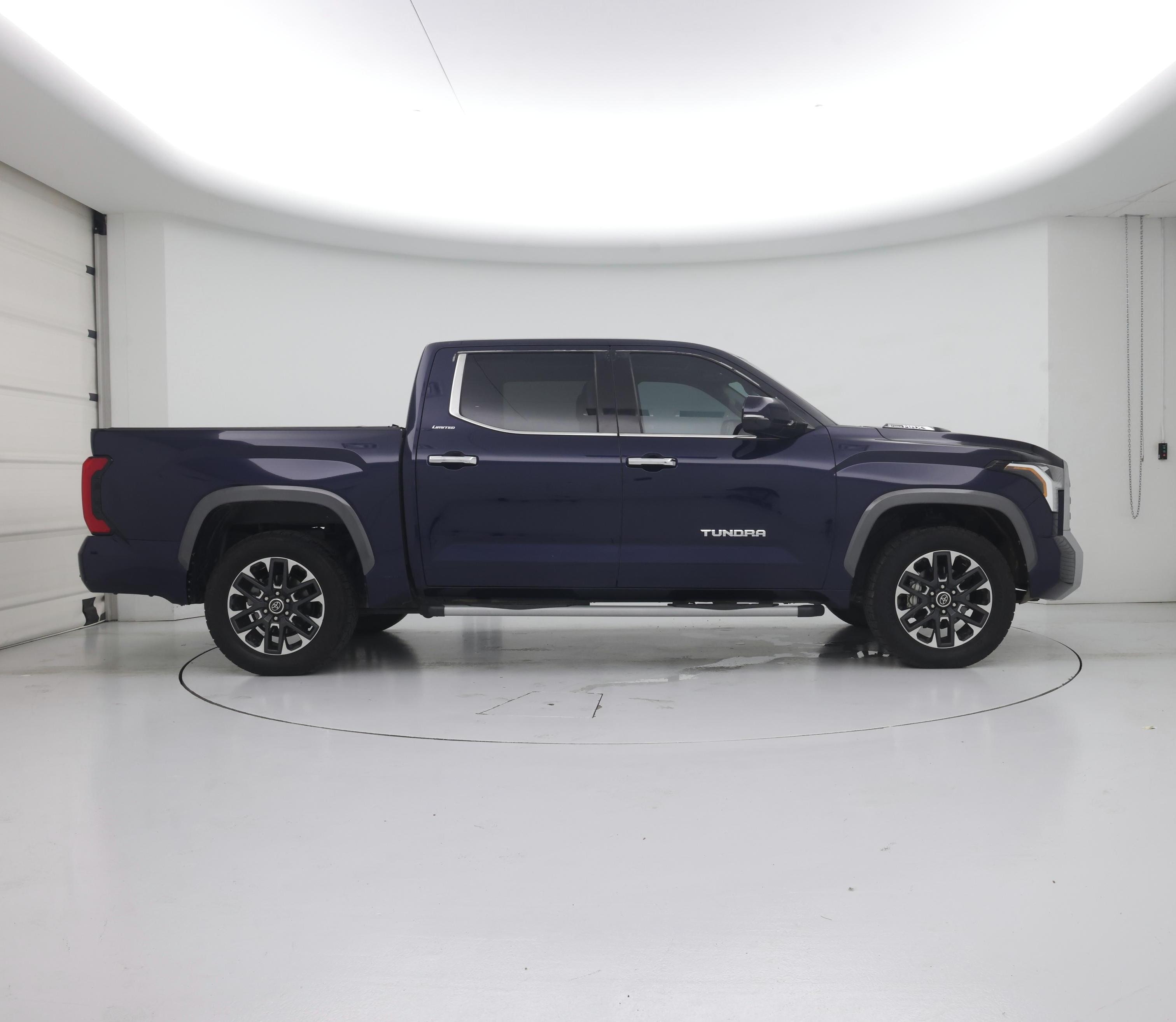 Thumbnail: 2023 Toyota Tundra - 7
