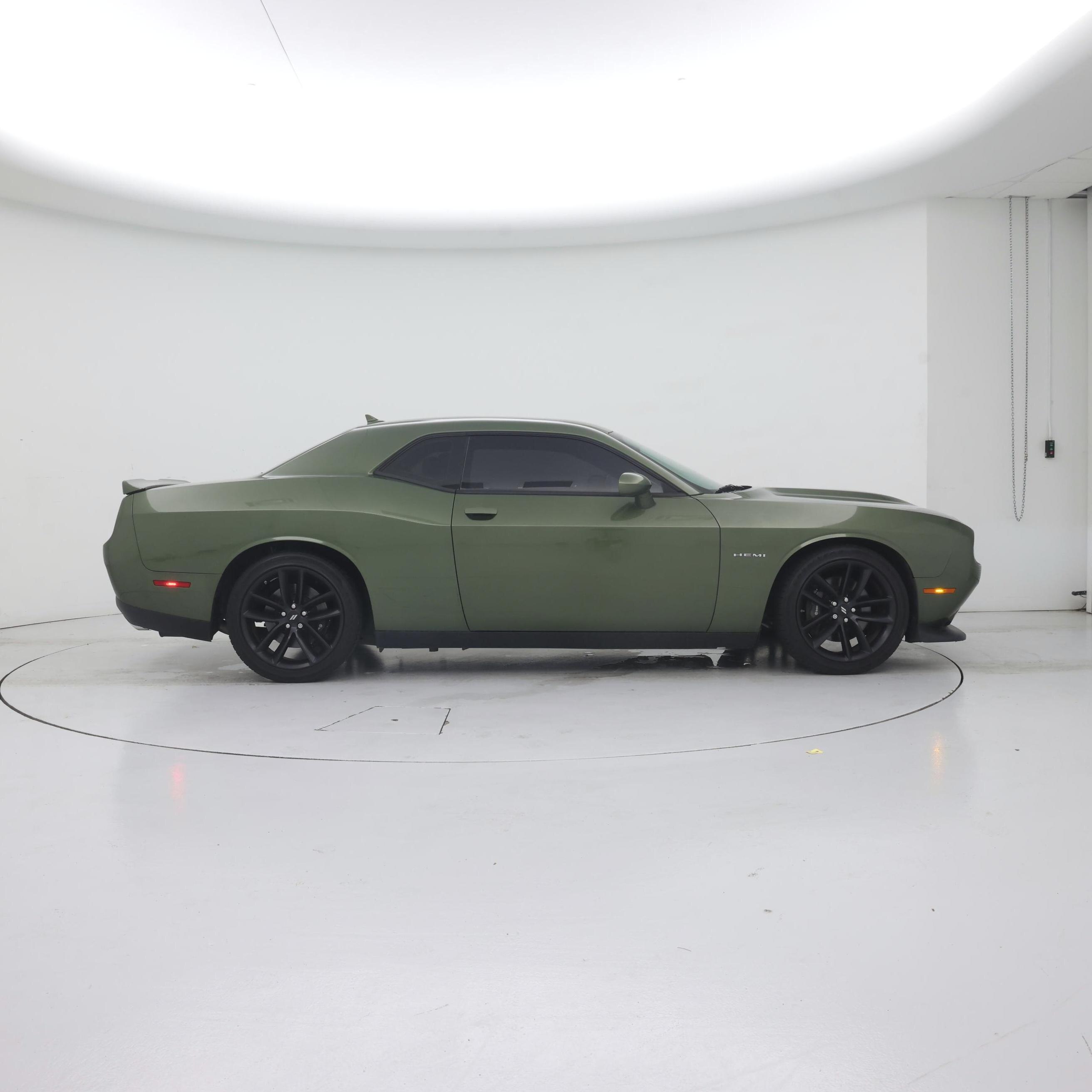 Thumbnail: 2022 Dodge Challenger - 7