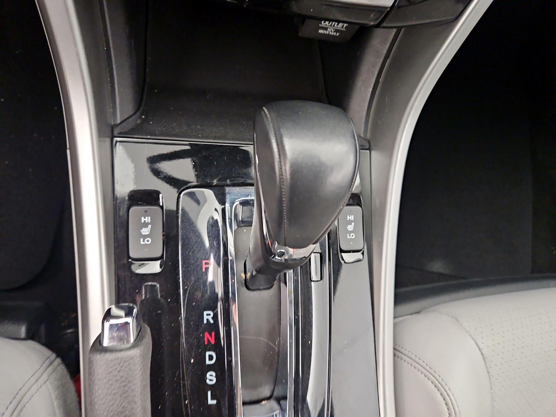 Thumbnail: 2016 Honda Accord - 17