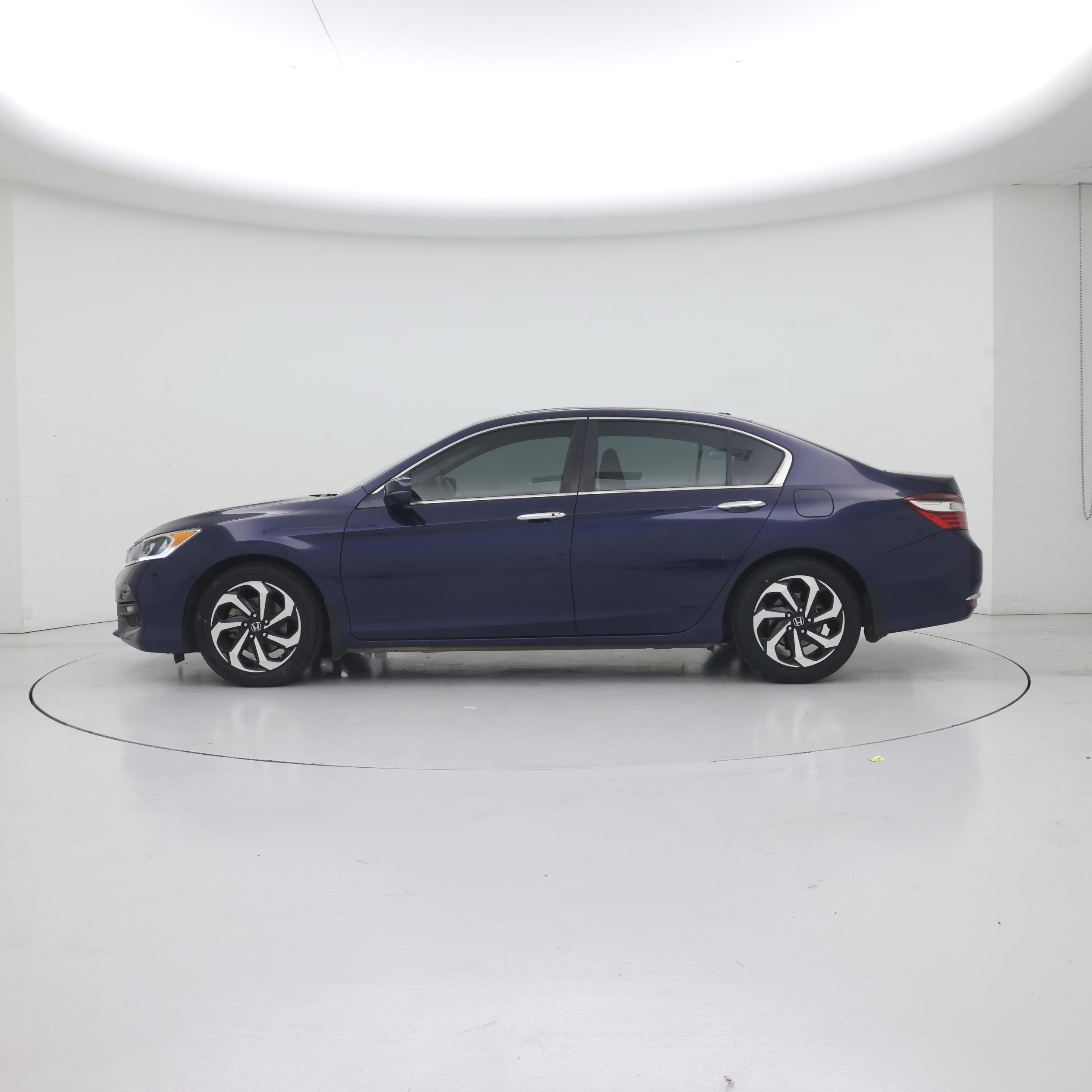 Thumbnail: 2016 Honda Accord - 3