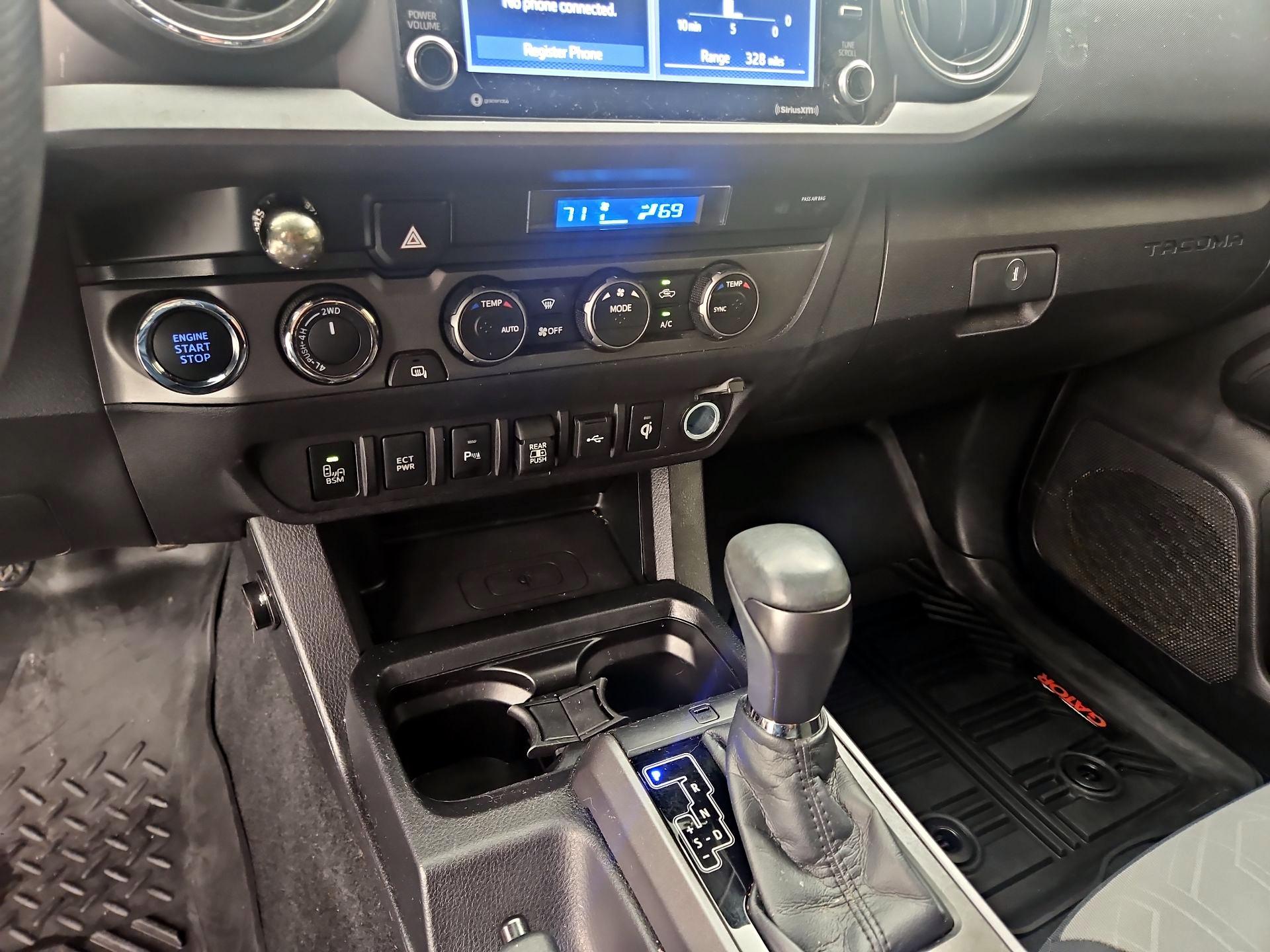 Thumbnail: 2021 Toyota Tacoma - 16