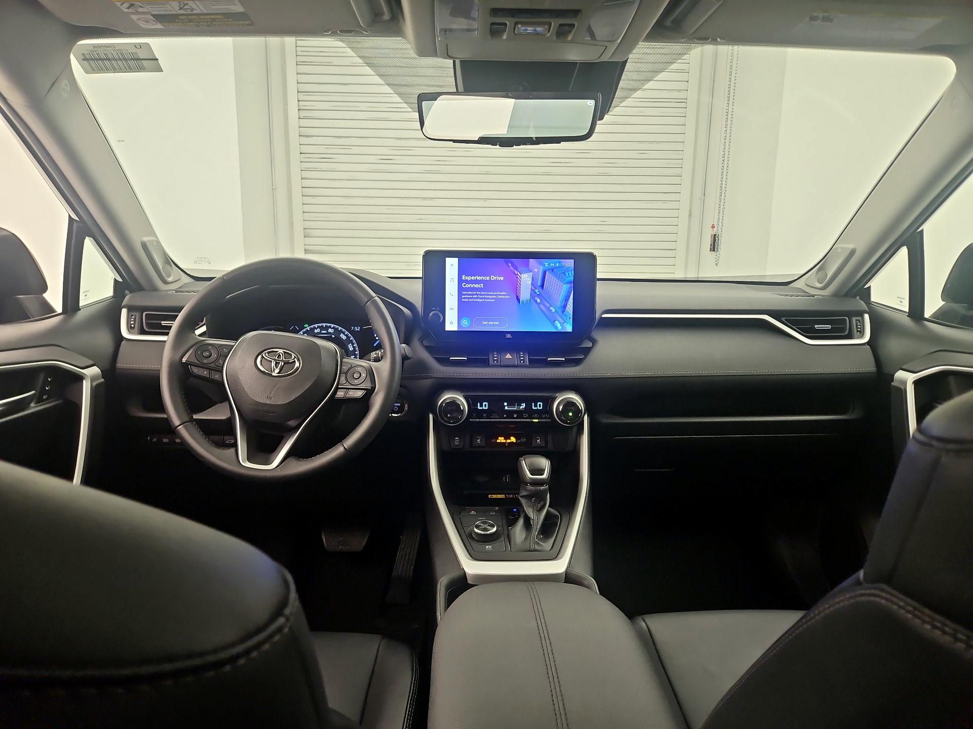 Thumbnail: 2023 Toyota RAV4 - 9