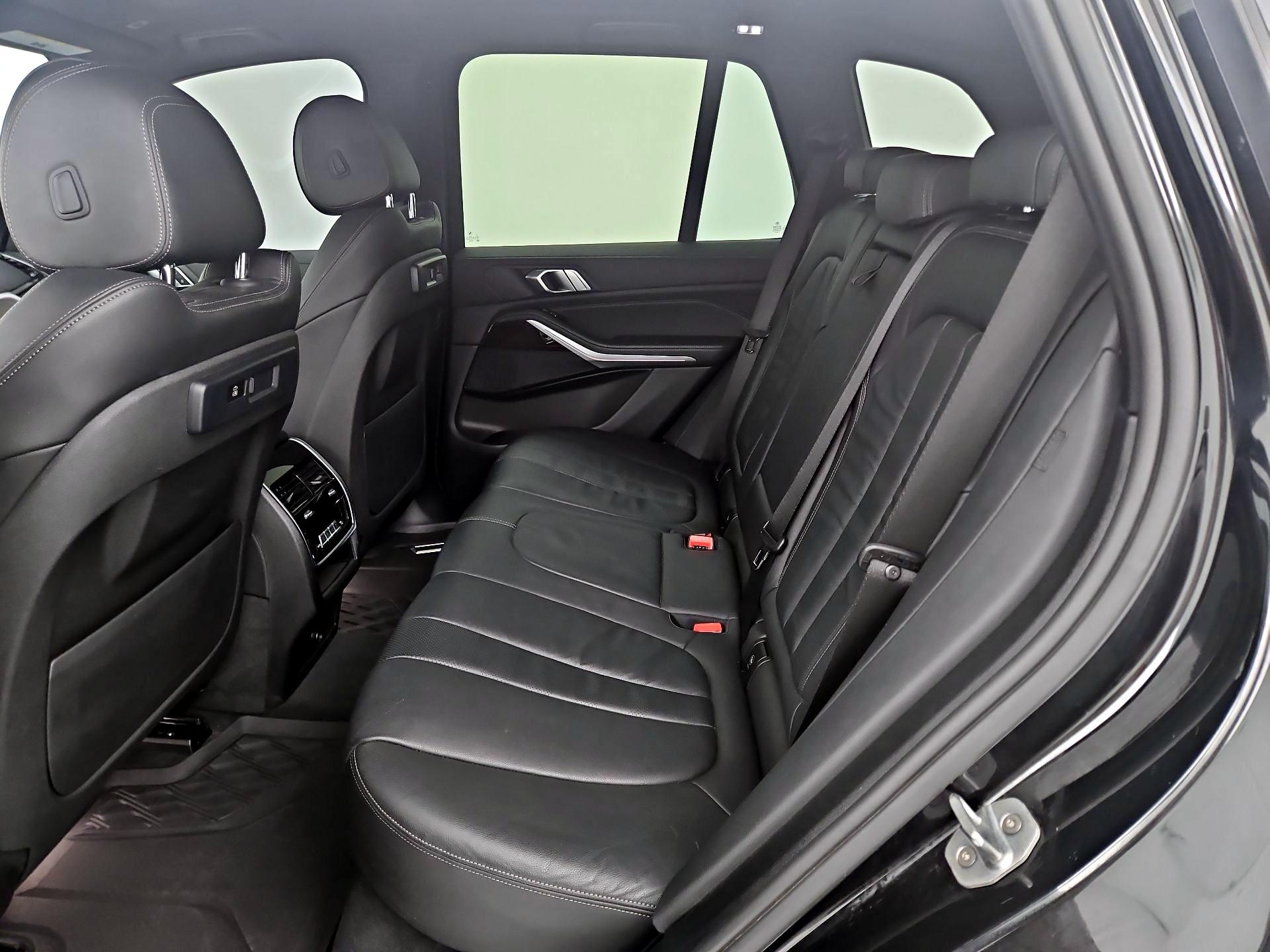 Thumbnail: 2020 BMW X5 - 19