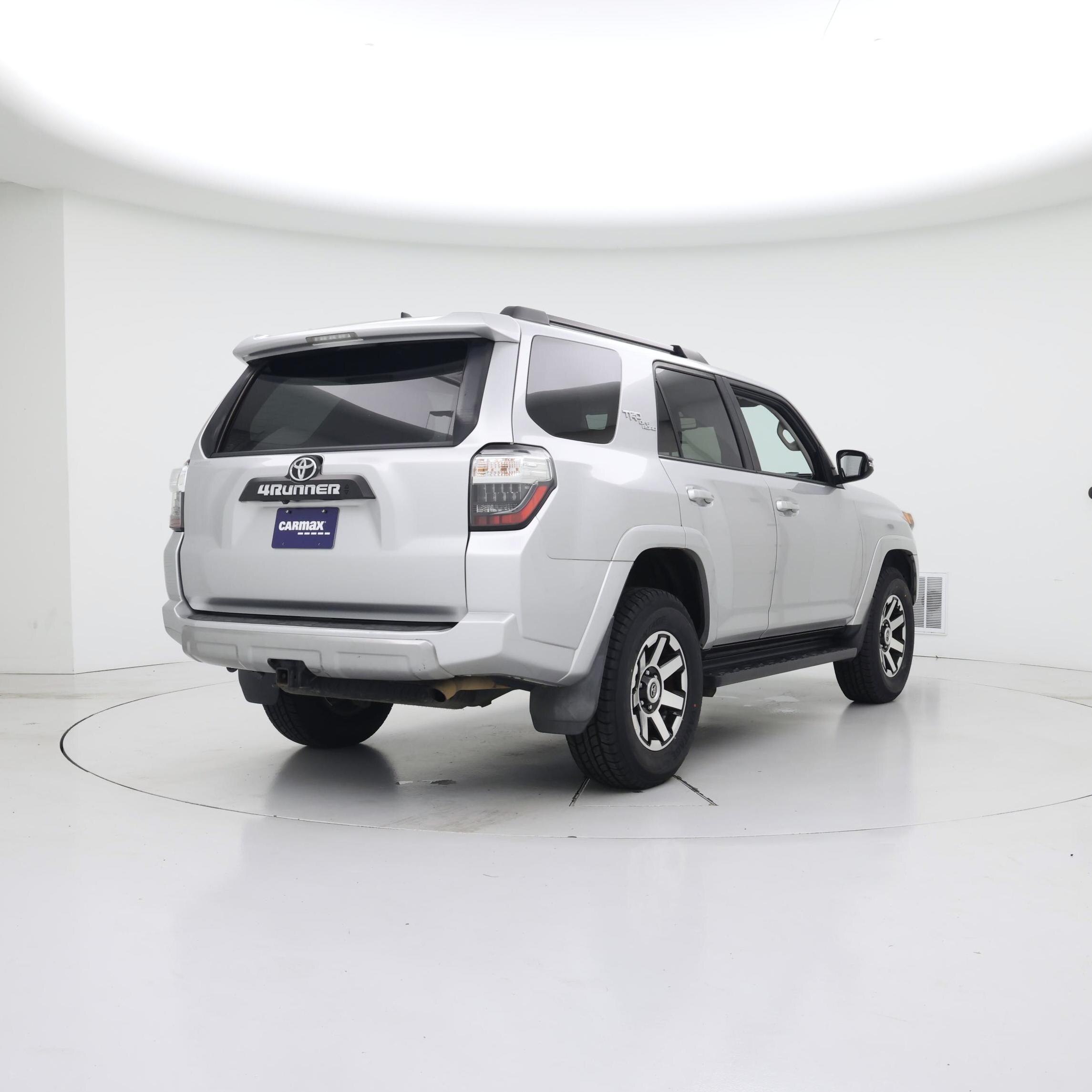 Thumbnail: 2020 Toyota 4Runner - 8