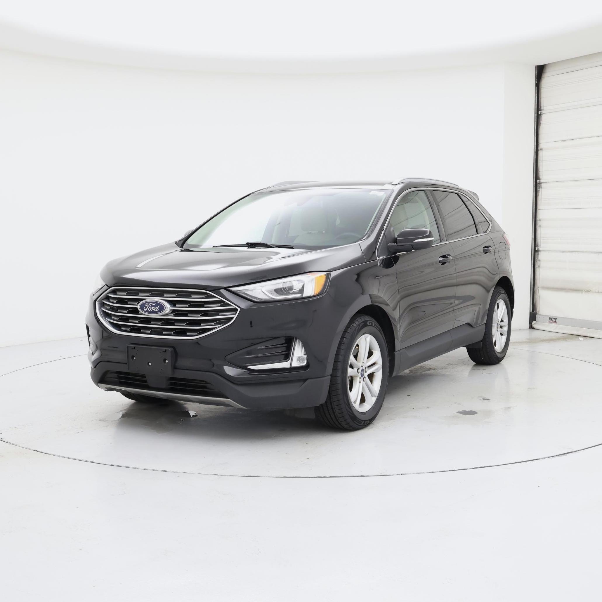 Thumbnail: 2020 Ford Edge - 4