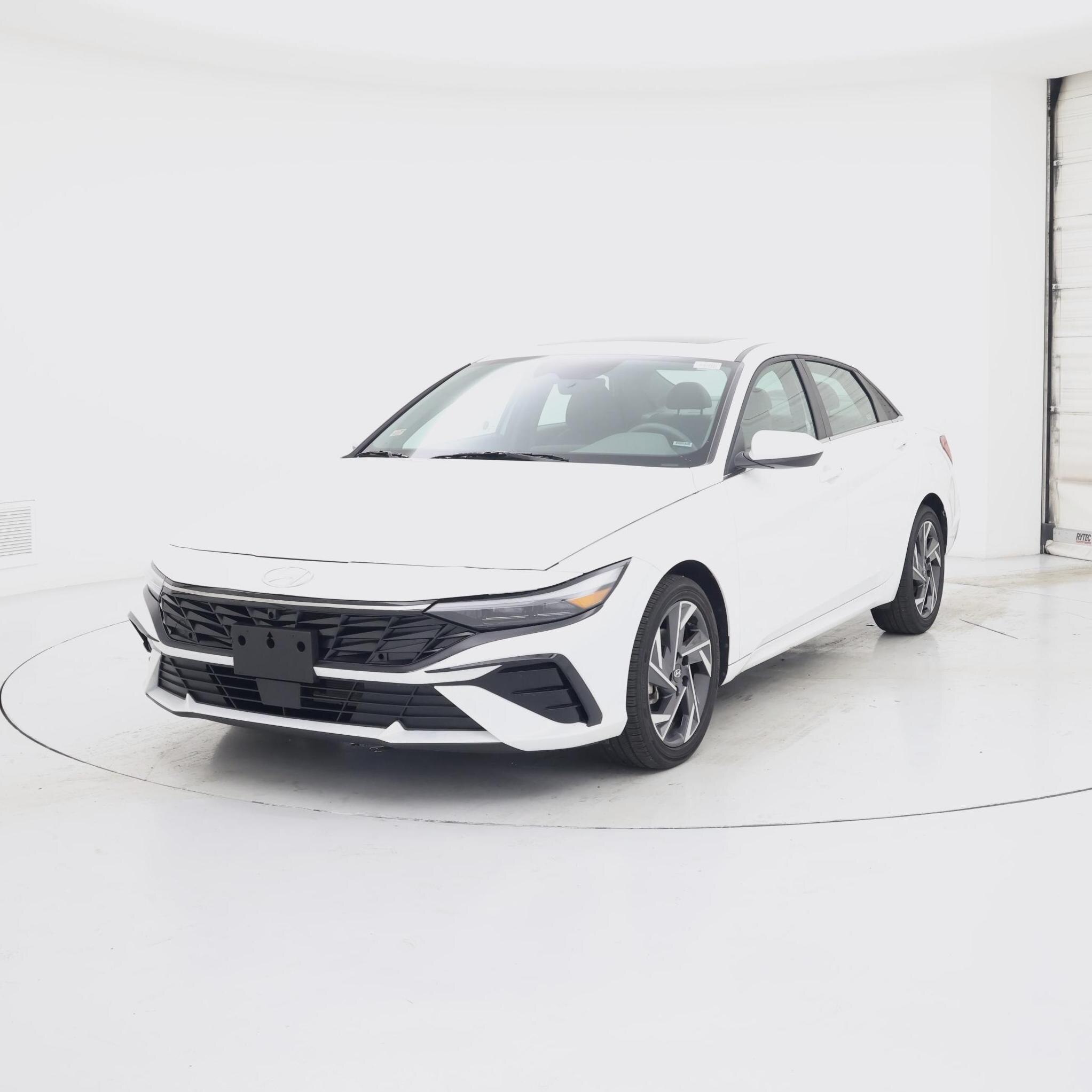 Thumbnail: 2025 Hyundai Elantra - 4