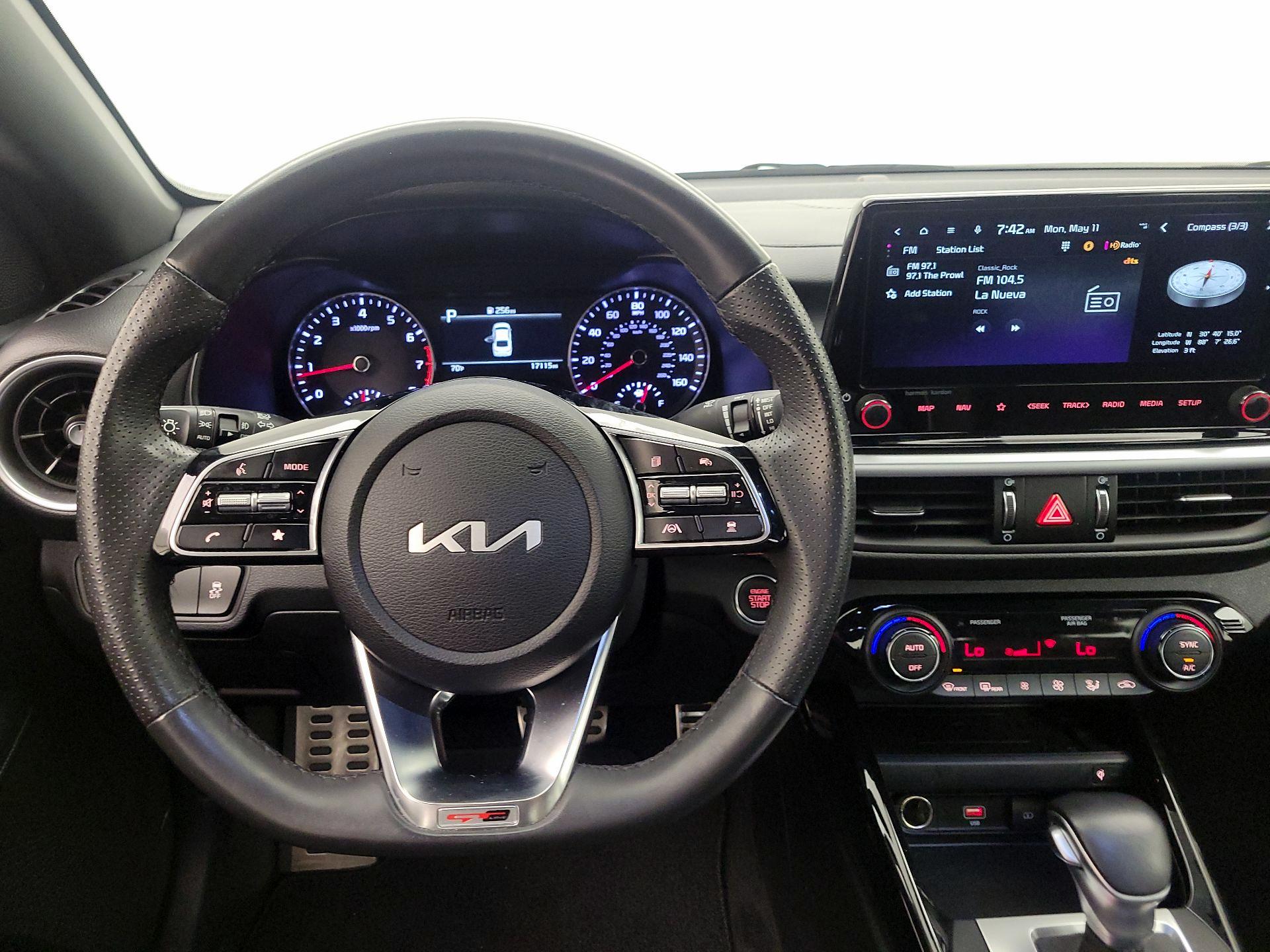 Thumbnail: 2024 Kia Forte - 10